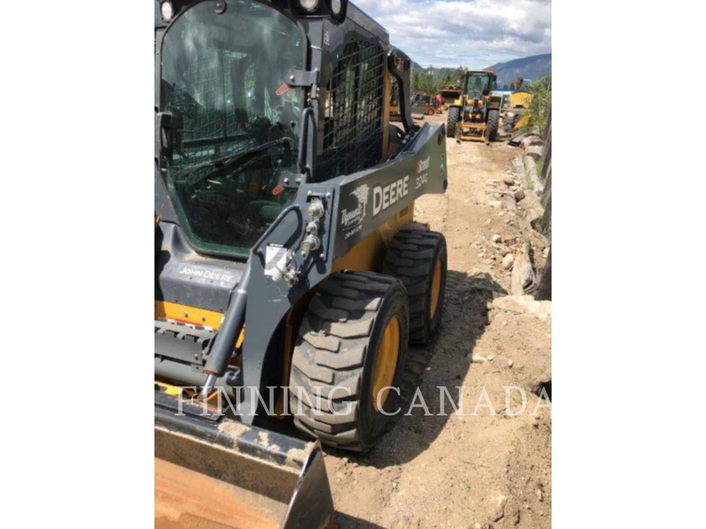 2019 John Deere 324G Skid Steer Loader