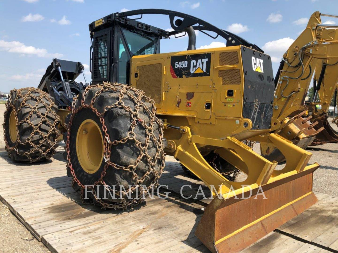 2019 Caterpillar 545D Skidder