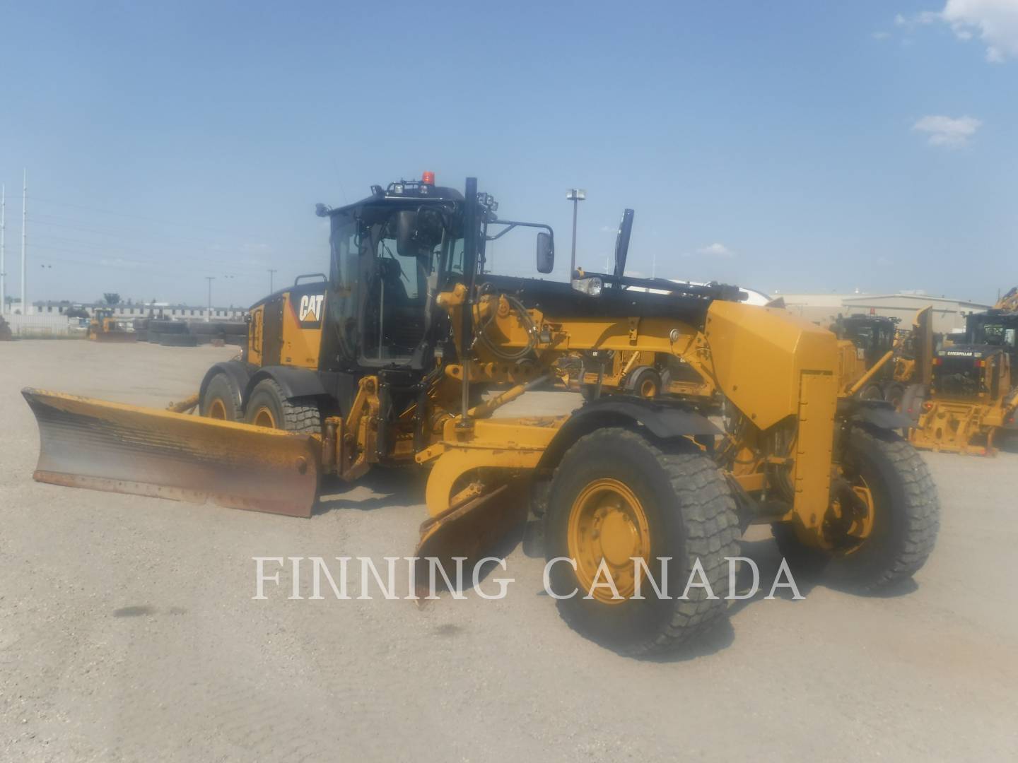 2015 Caterpillar 140MAWD Grader - Road