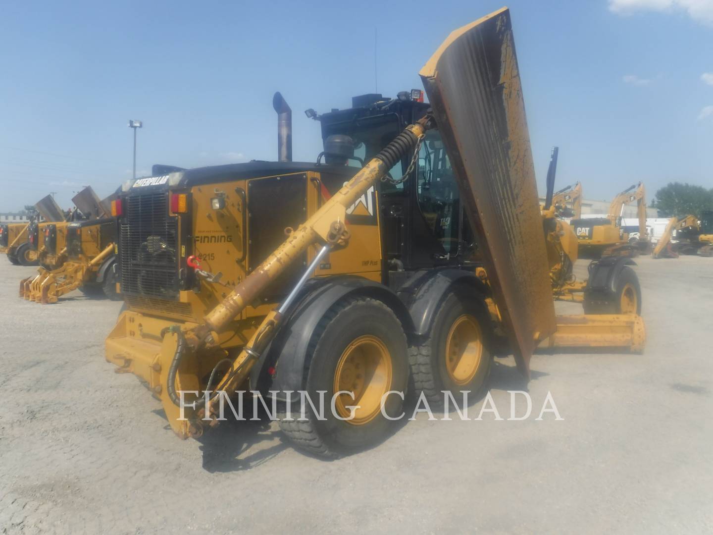 2015 Caterpillar 140MAWD Grader - Road