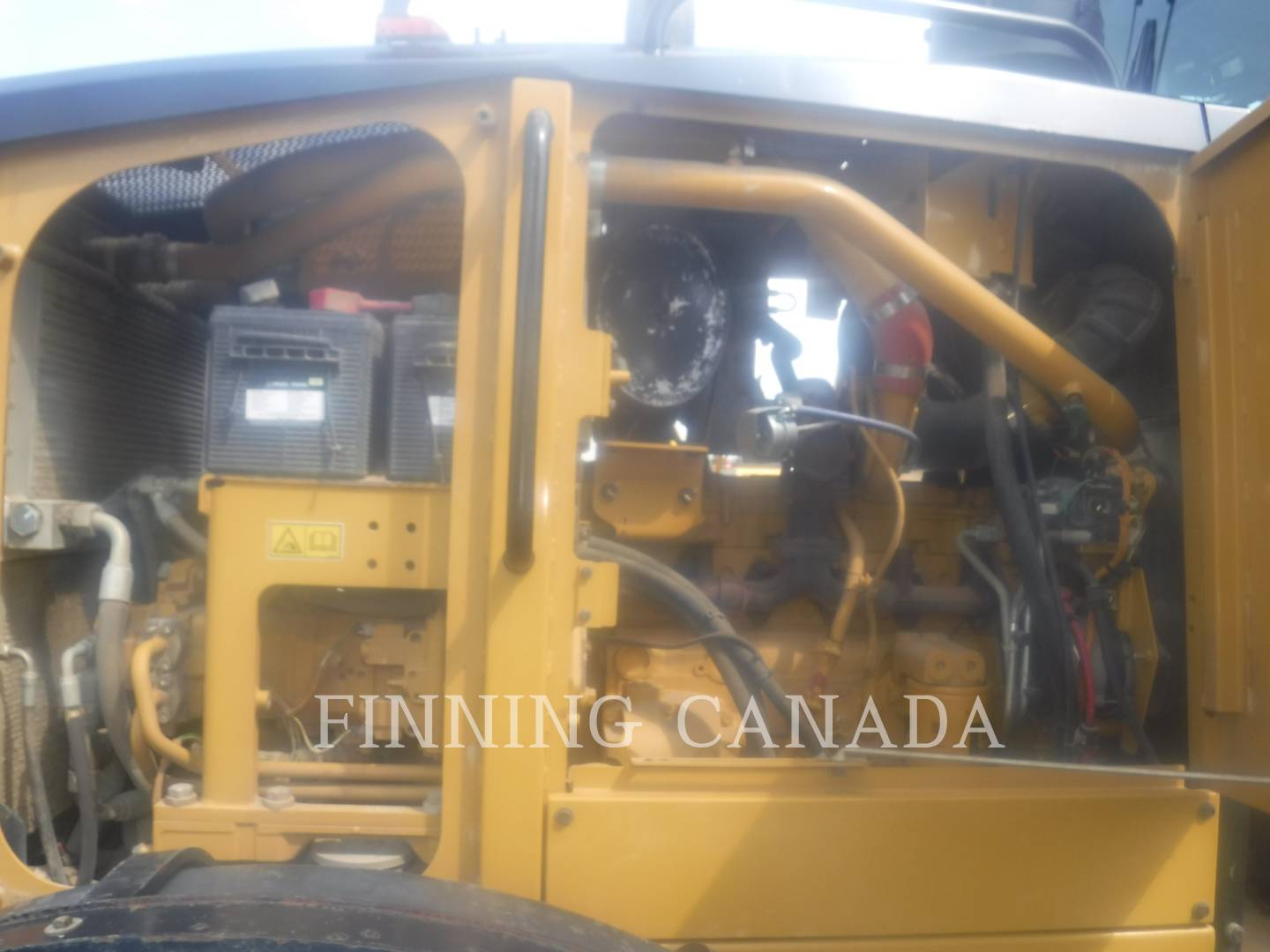 2015 Caterpillar 140MAWD Grader - Road