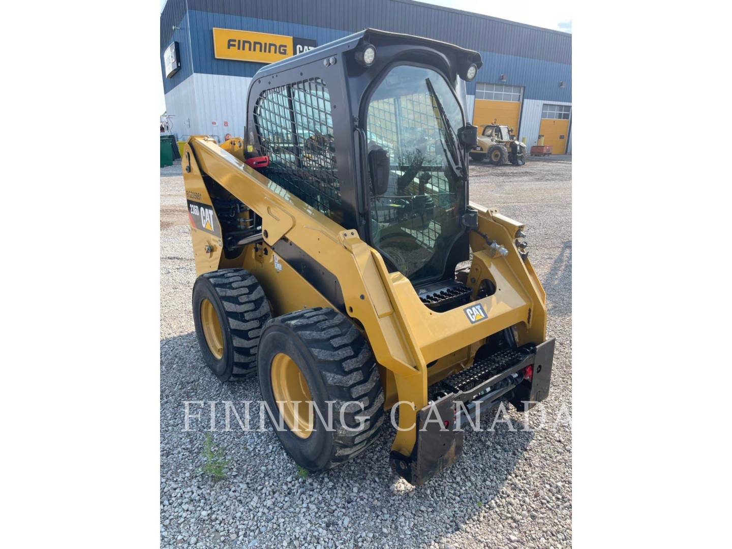 2019 Caterpillar 236D Skid Steer Loader