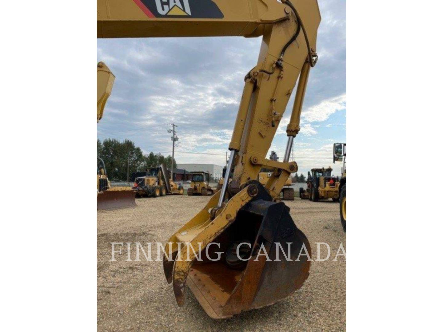 2007 Caterpillar 324DL Excavator