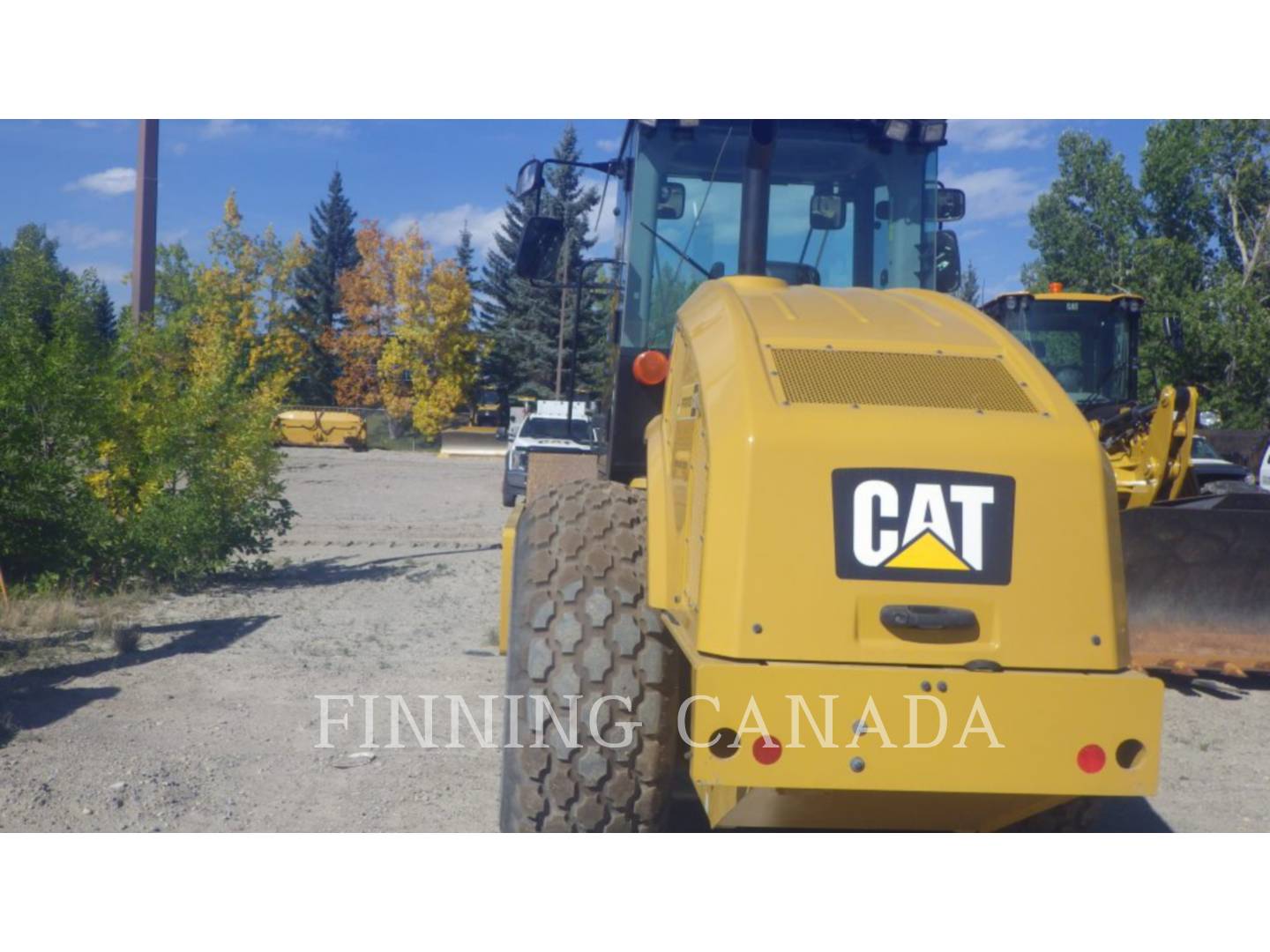 2020 Caterpillar CS64B Vibratory Single