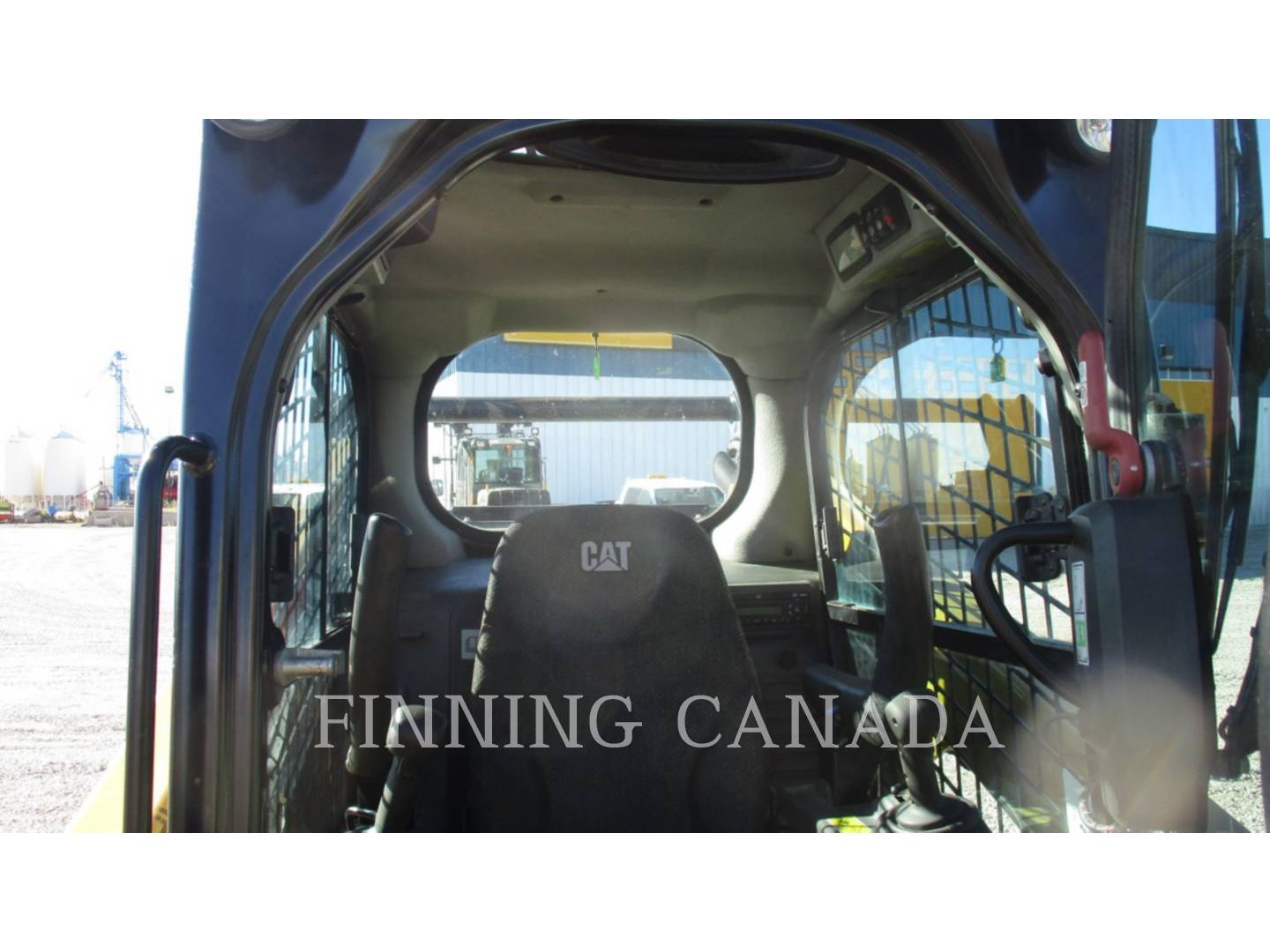 2014 Caterpillar 262DLRC Skid Steer Loader