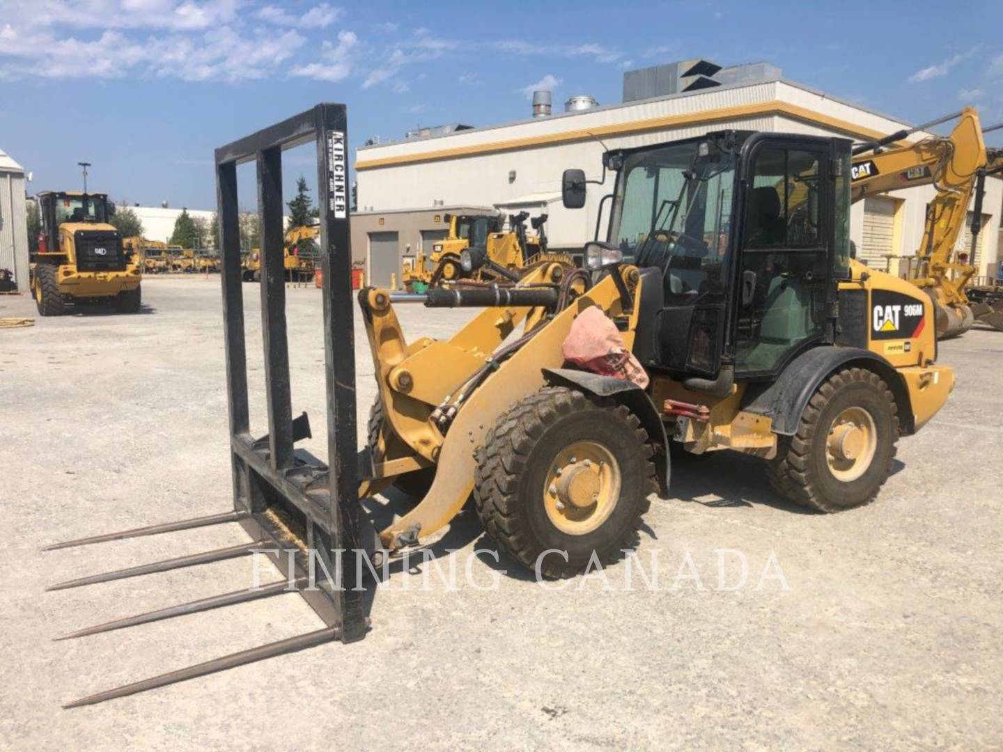 2020 Caterpillar 906M Wheel Loader