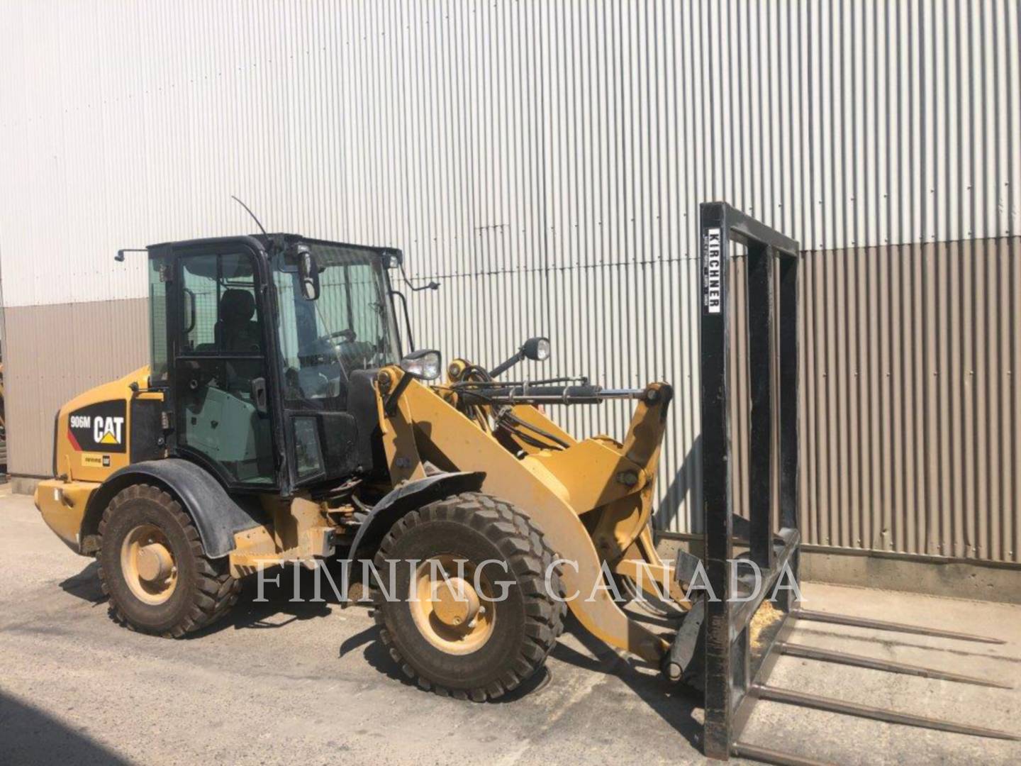 2020 Caterpillar 906M Wheel Loader