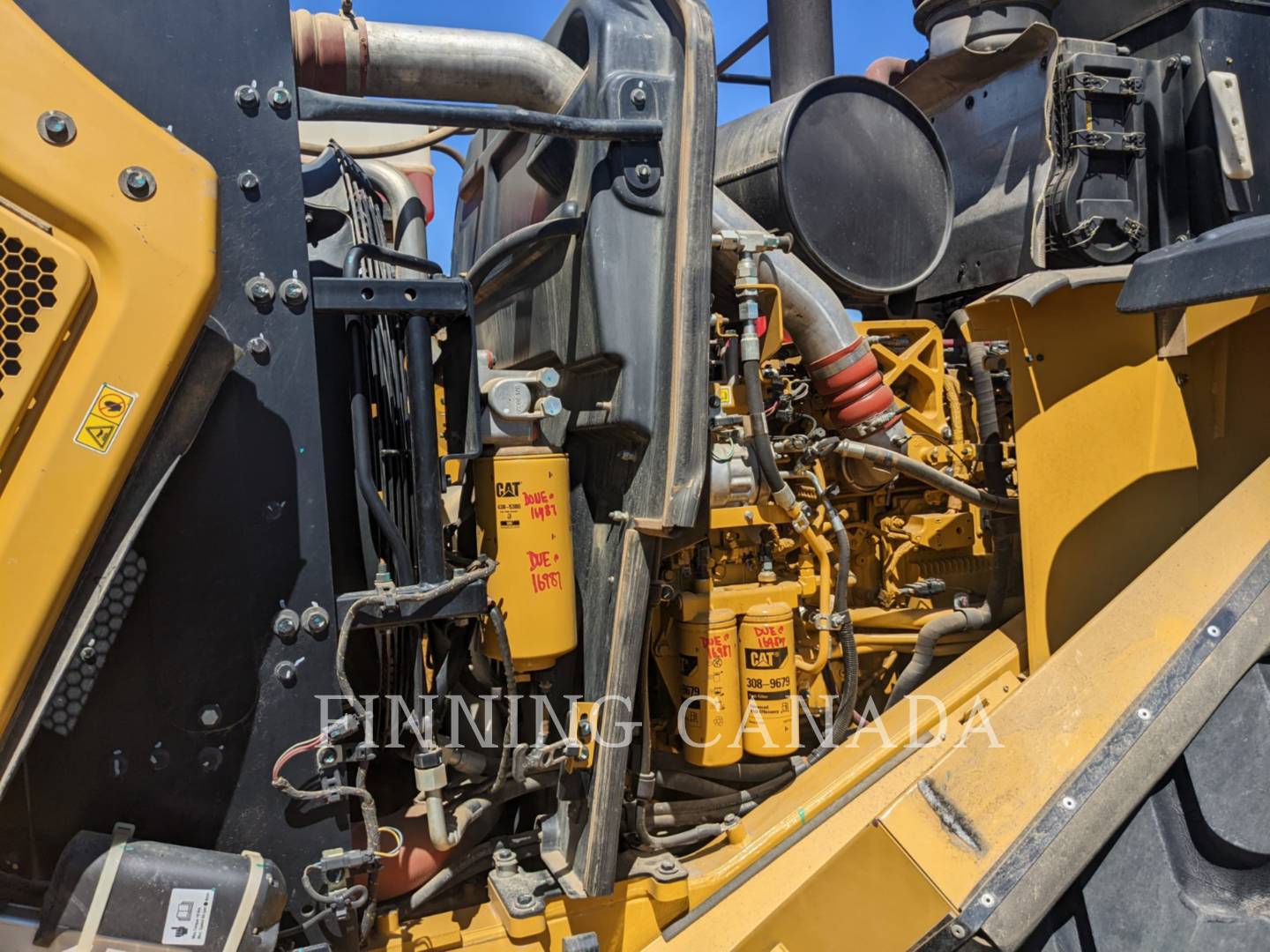 2017 Caterpillar 972M Wheel Loader