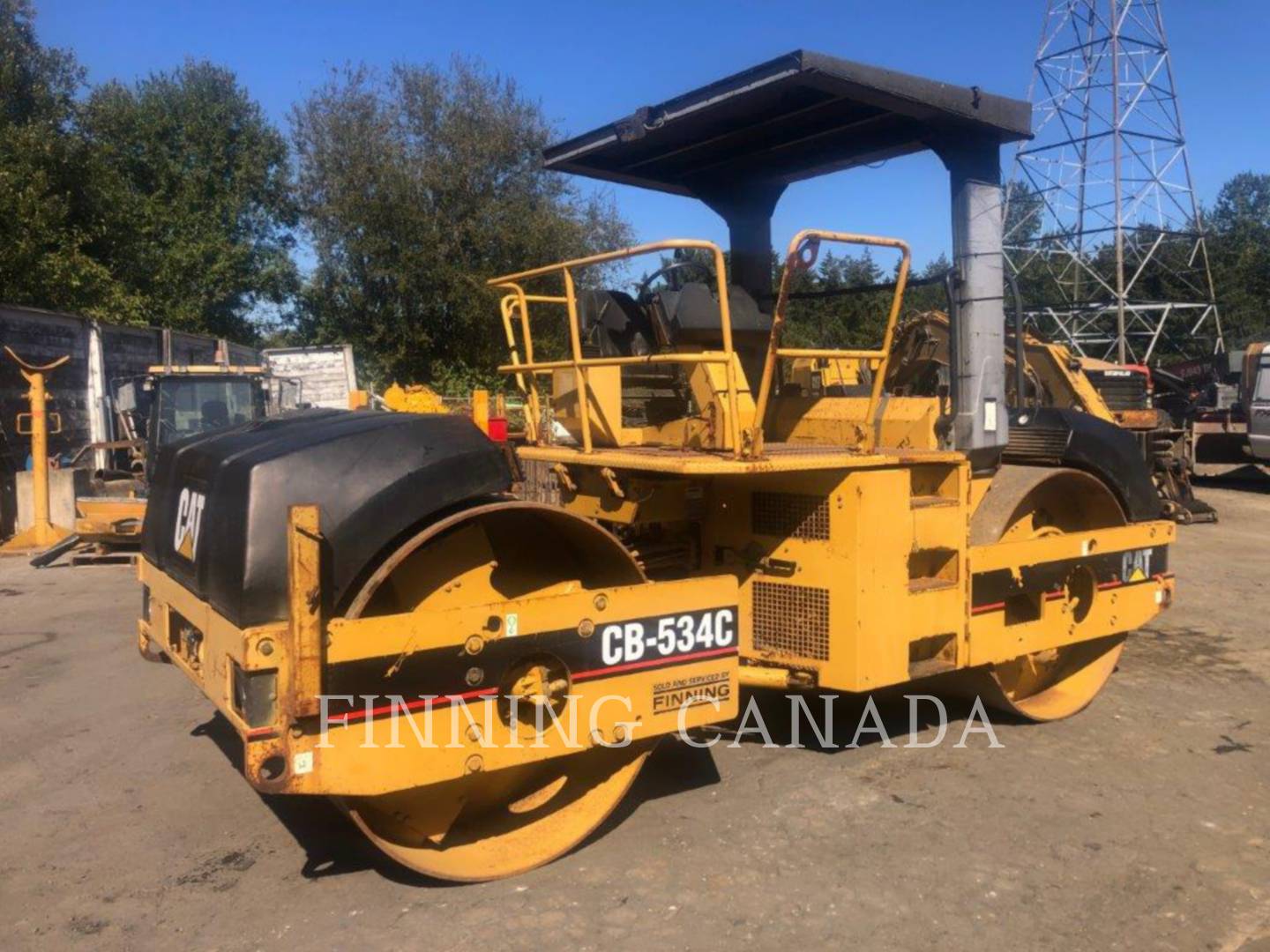 2001 Caterpillar CB-534C Compactor