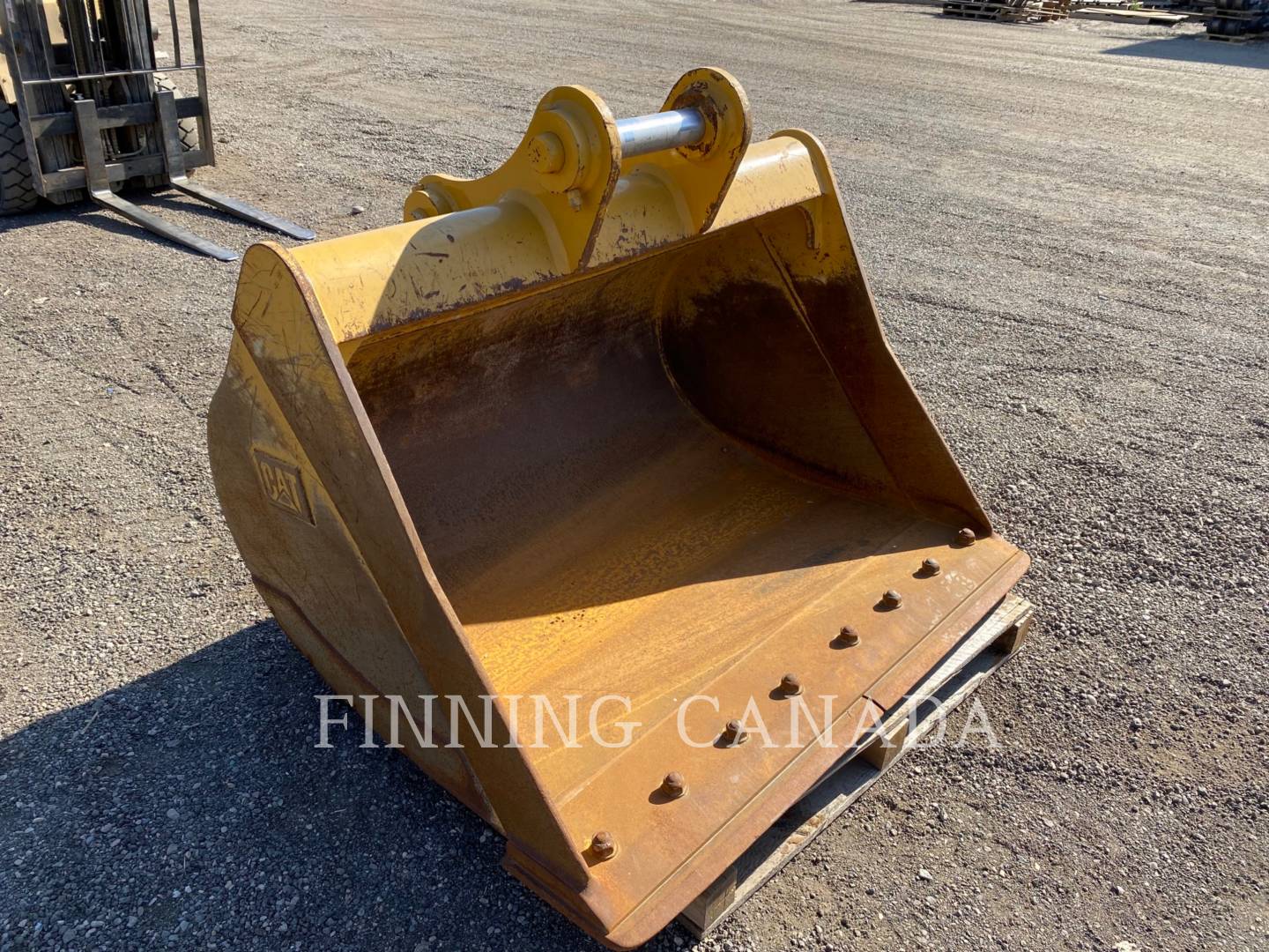 Caterpillar 315 Bucket