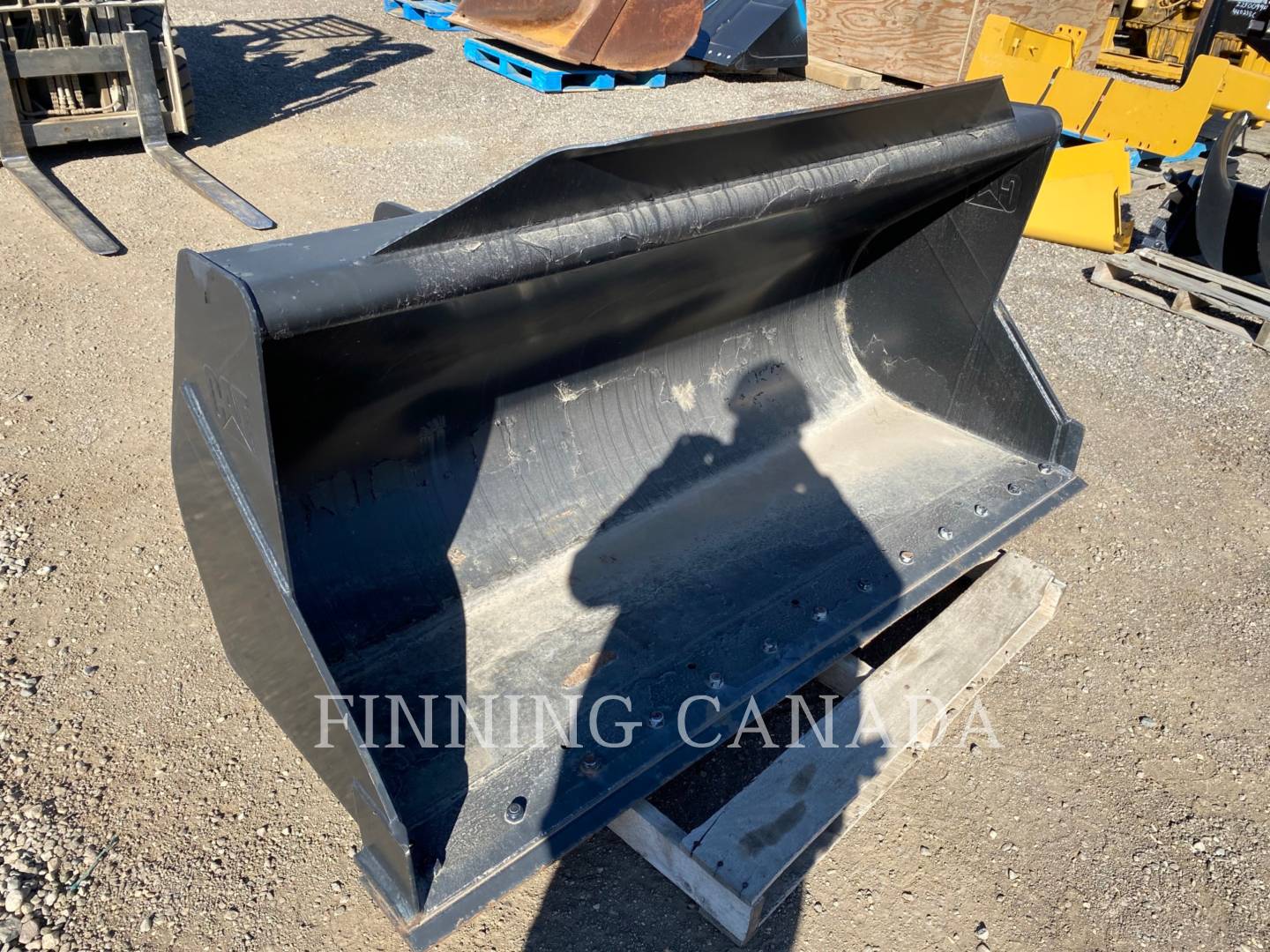 Caterpillar TH255C Bucket