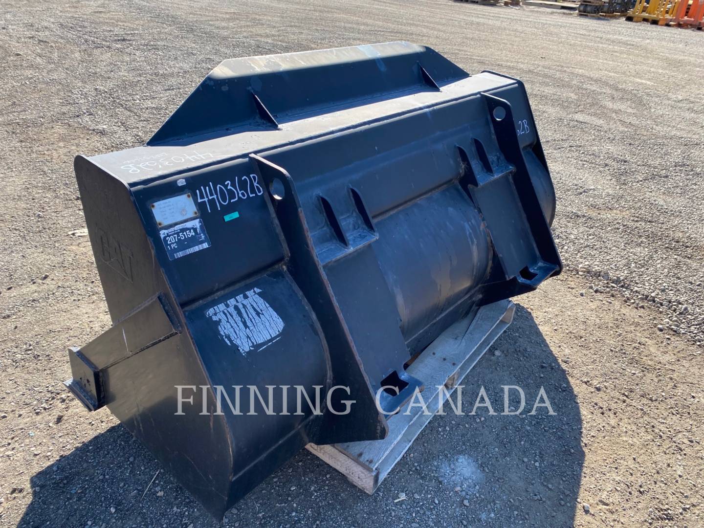 Caterpillar TH255C Bucket