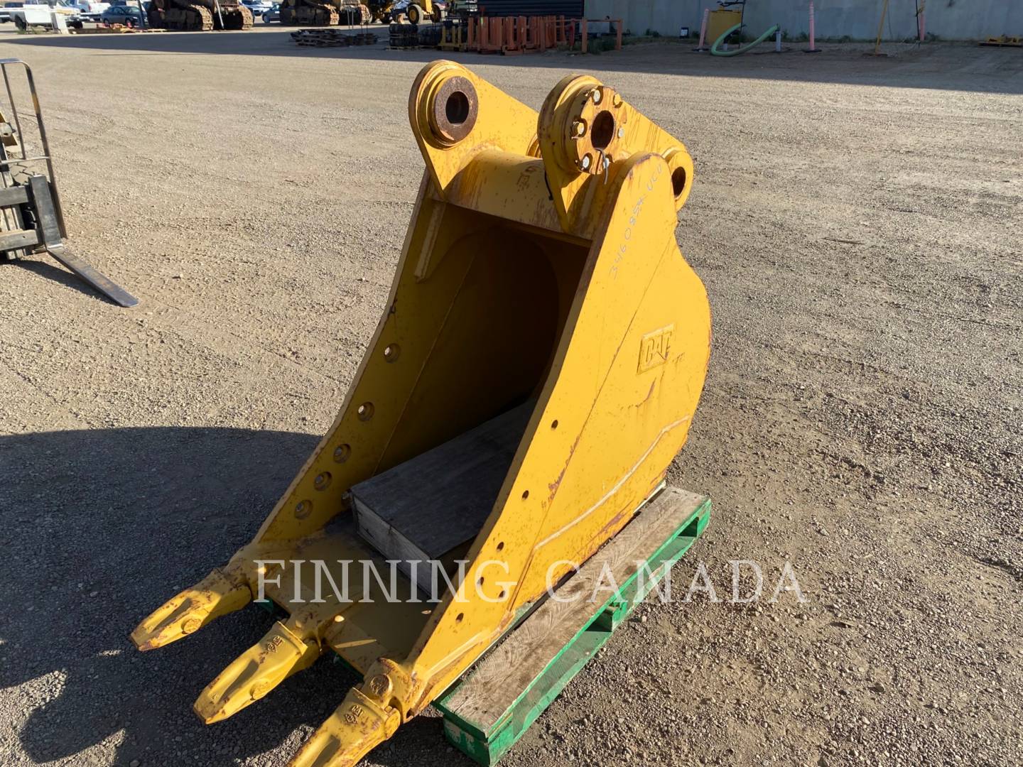 Caterpillar 329E Bucket