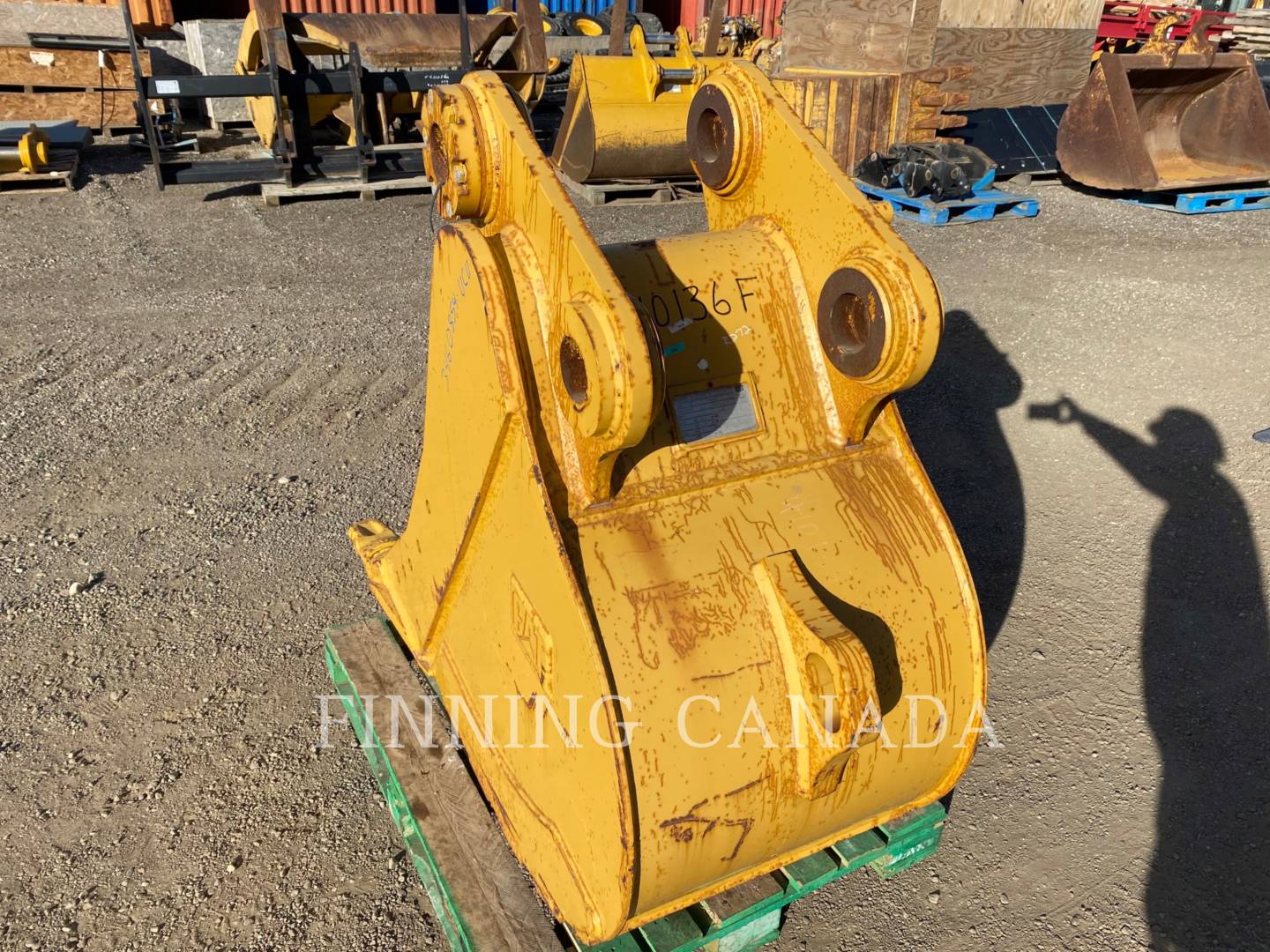 Caterpillar 329E Bucket