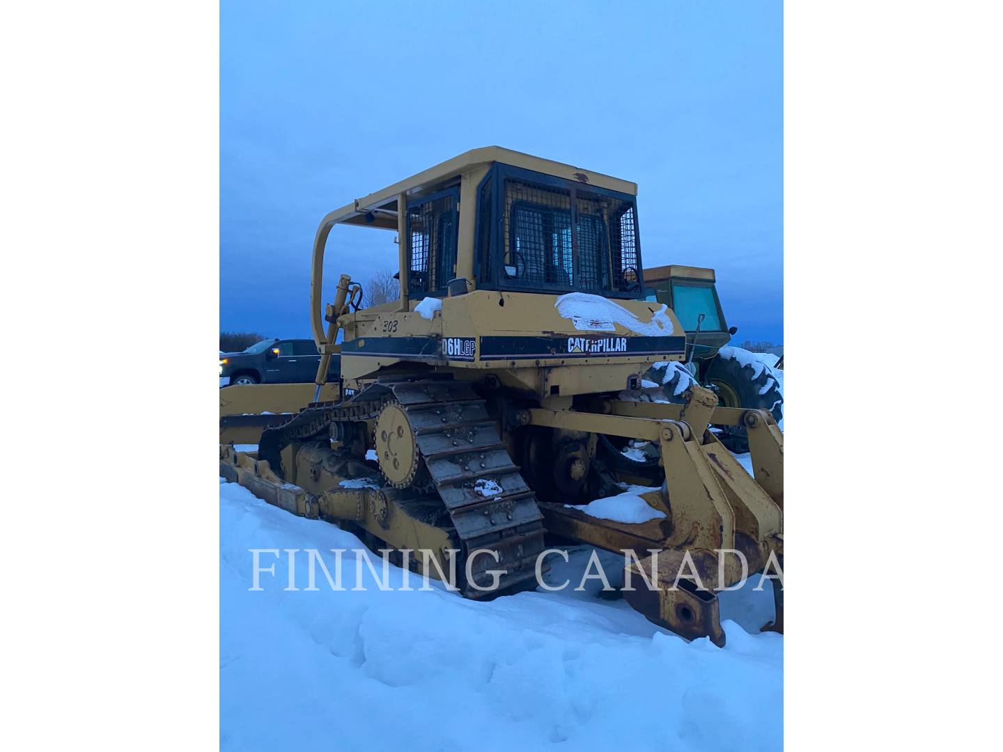 1993 Caterpillar D6H Dozer