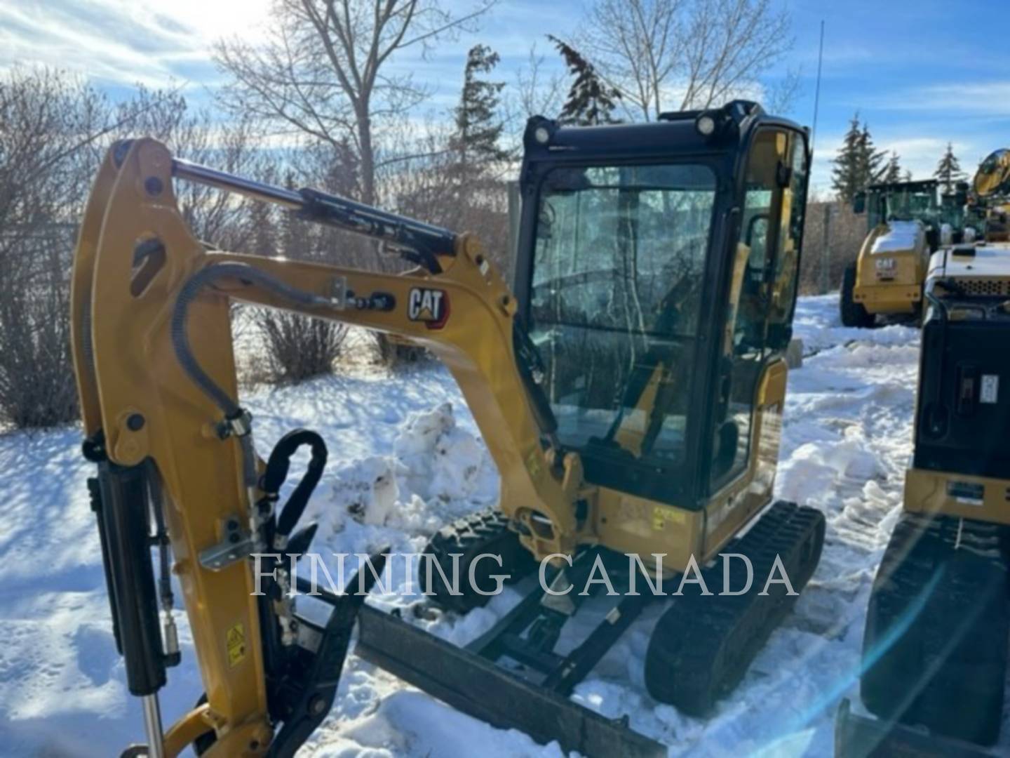 2022 Caterpillar 302-05 Excavator