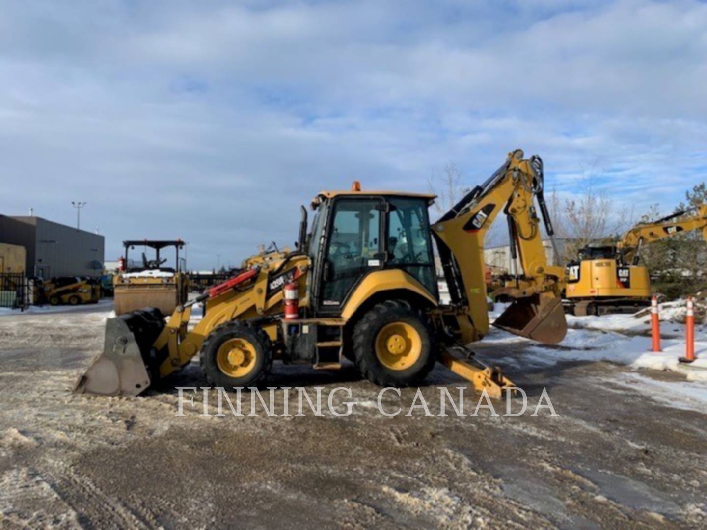 2017 Caterpillar 420F2 Tractor Loader Backhoe