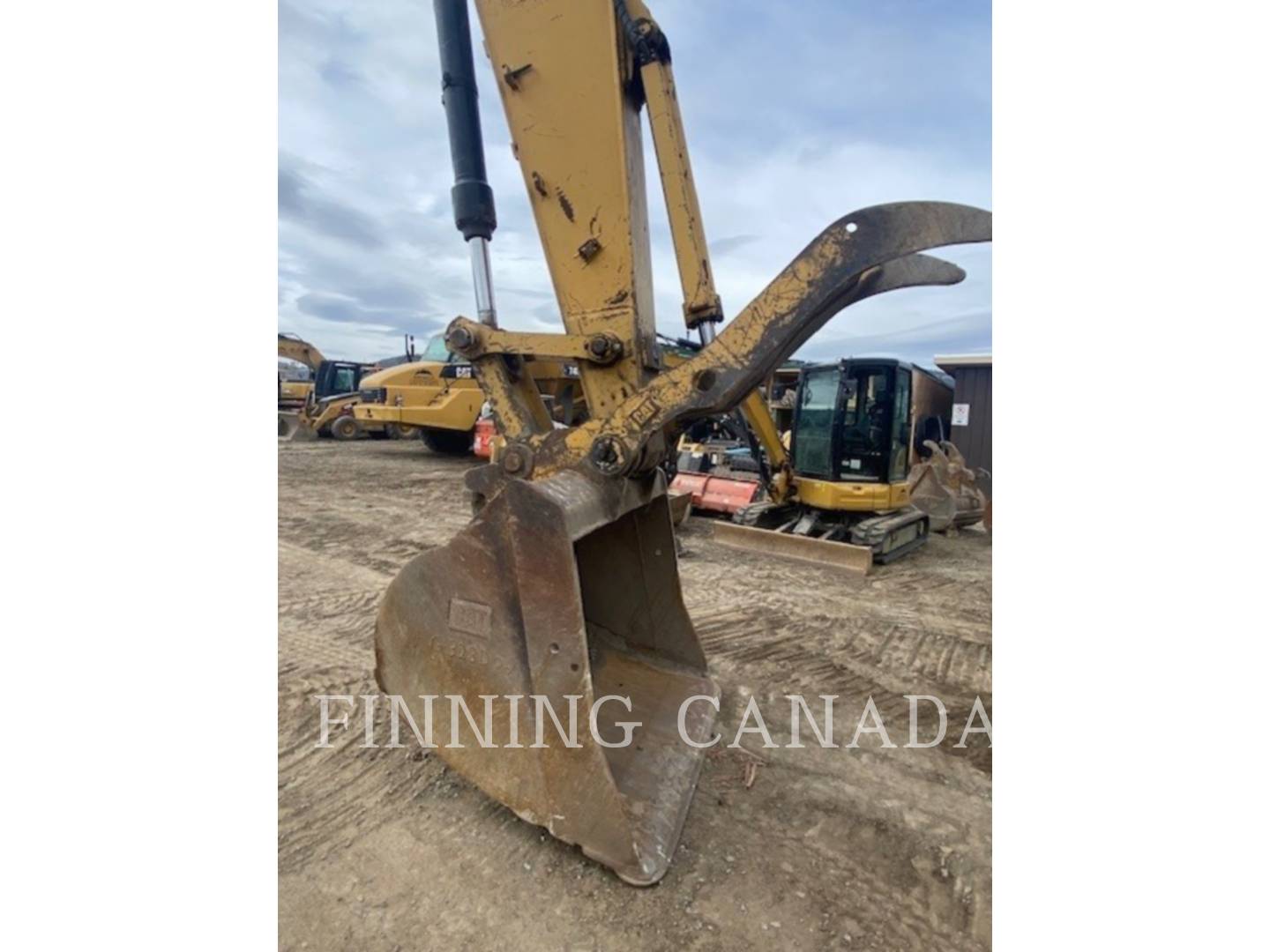 2007 Caterpillar 328D Excavator