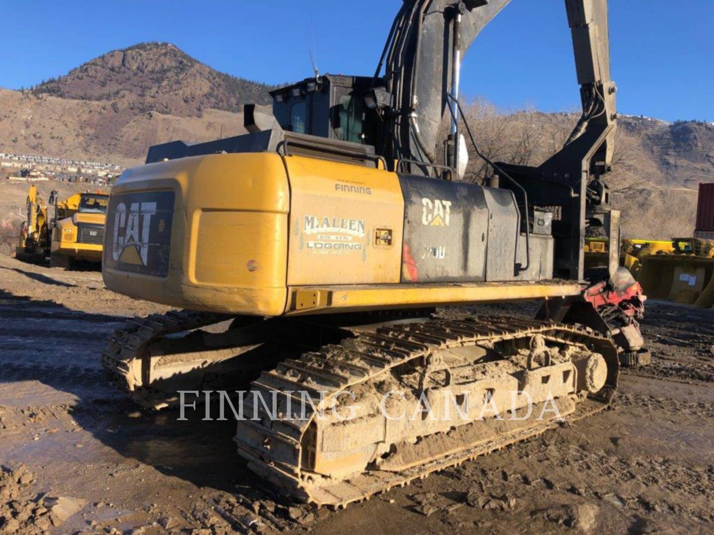 2016 Caterpillar 320D2 FM Misc