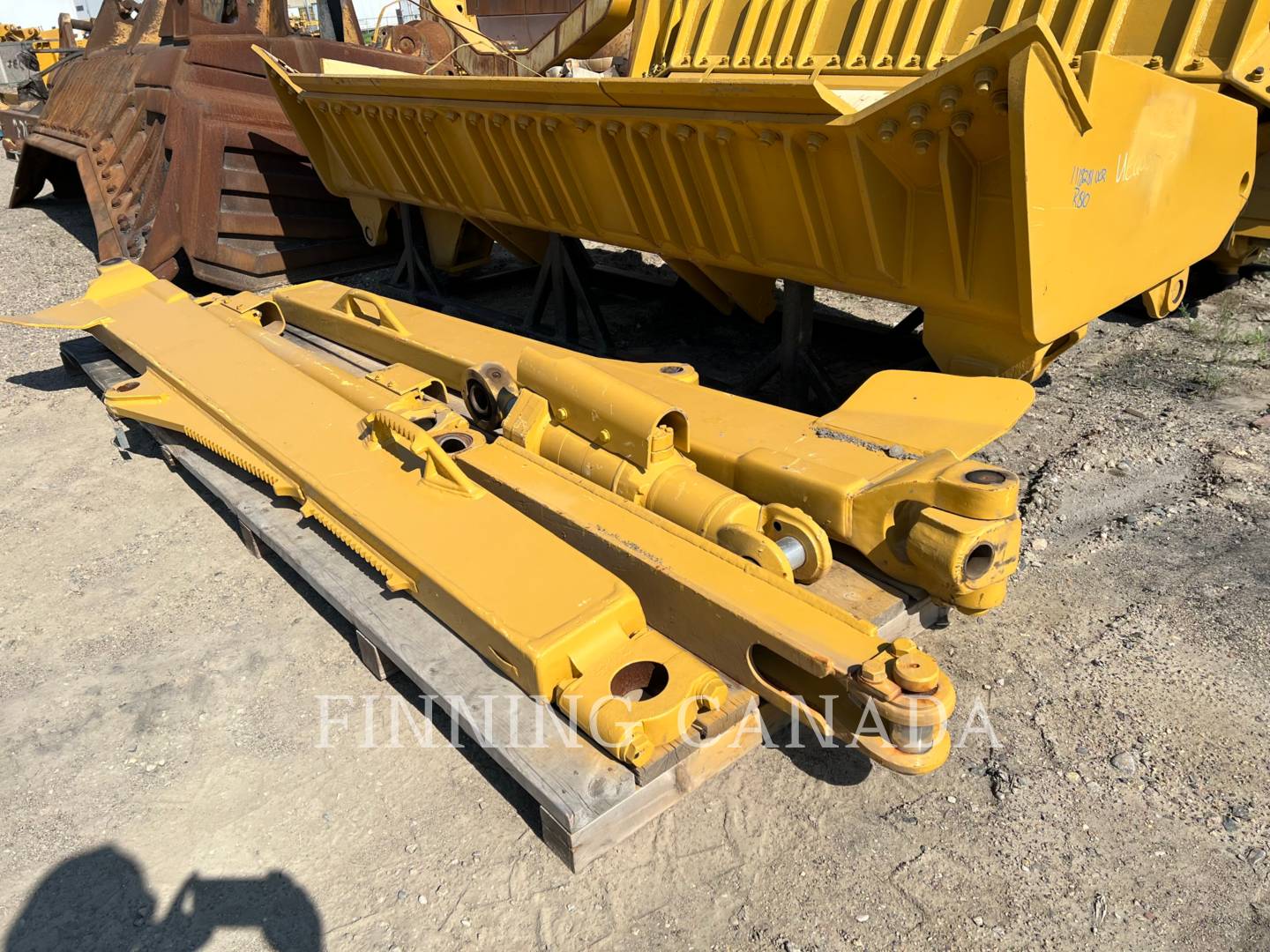 Caterpillar D8T Misc