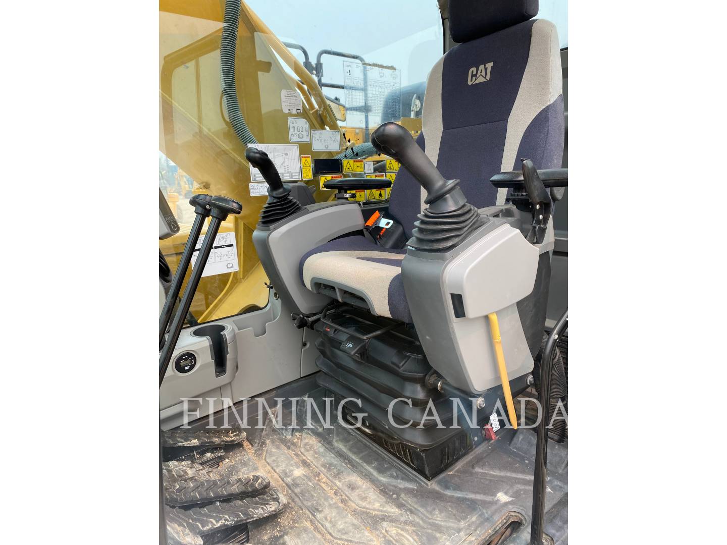 2018 Caterpillar 330F Excavator