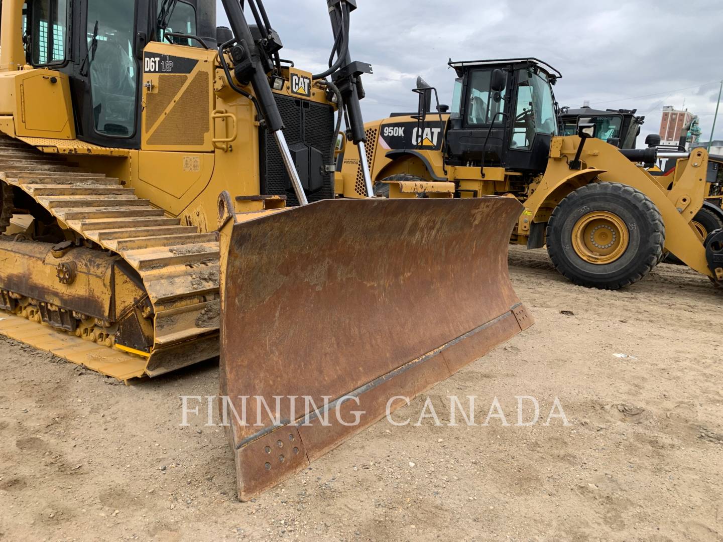 2015 Caterpillar D6T LGP Dozer