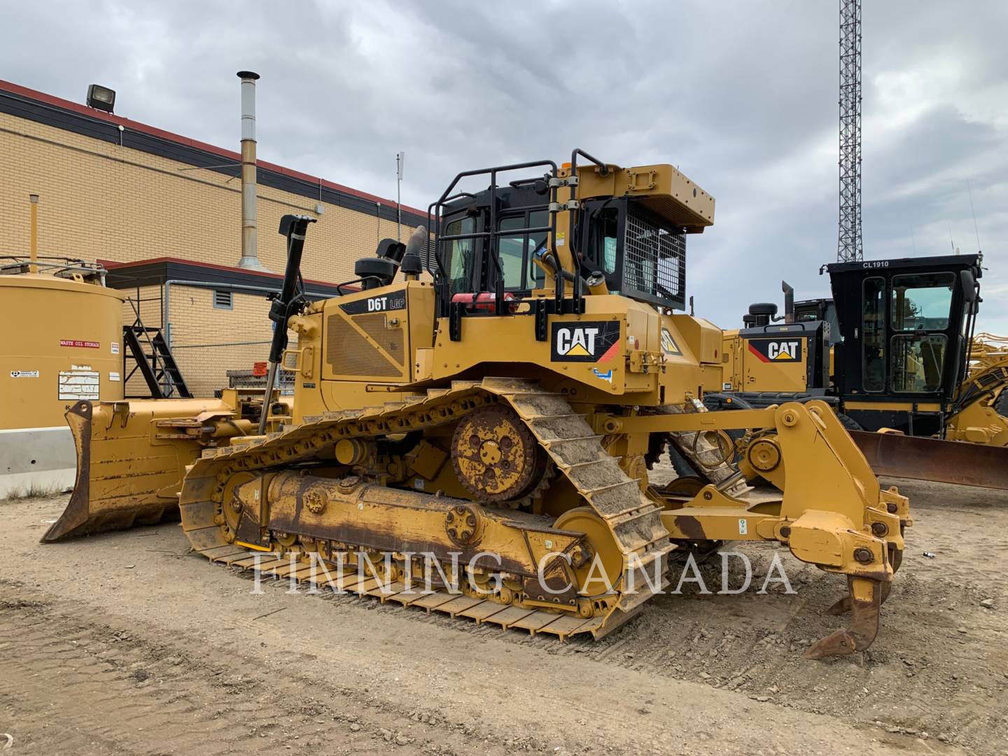 2015 Caterpillar D6T LGP Dozer