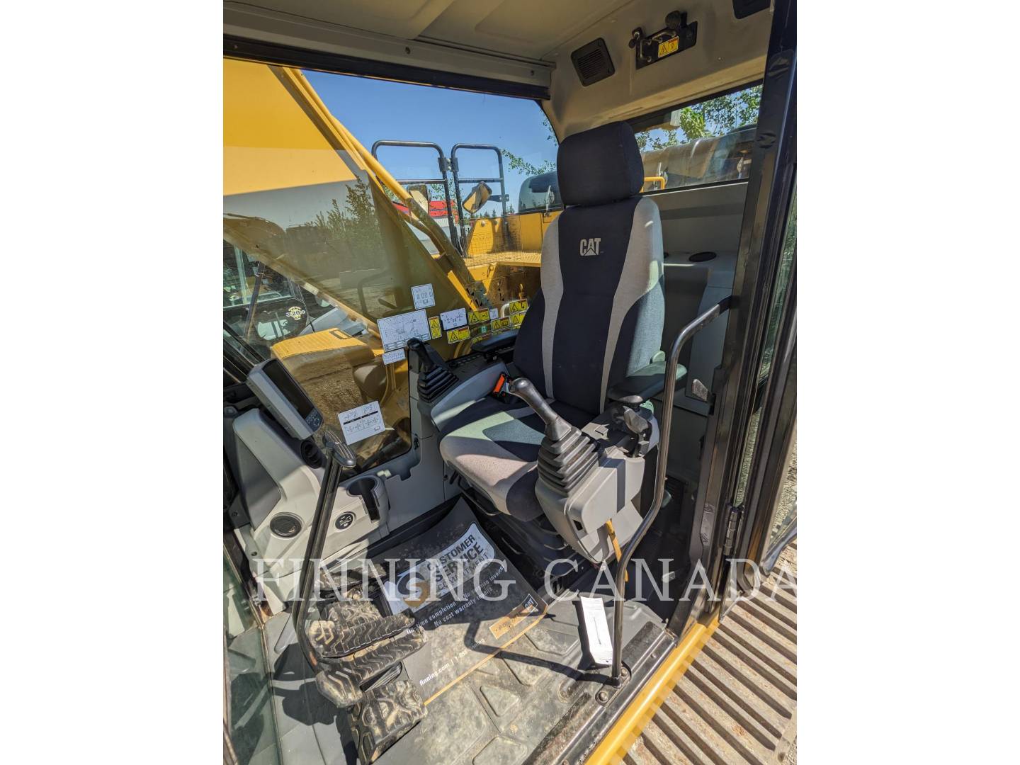 2018 Caterpillar 330F Excavator