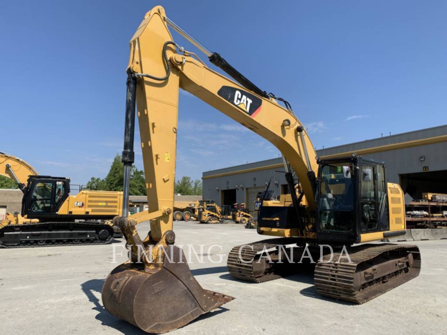 2015 Caterpillar 320E Excavator