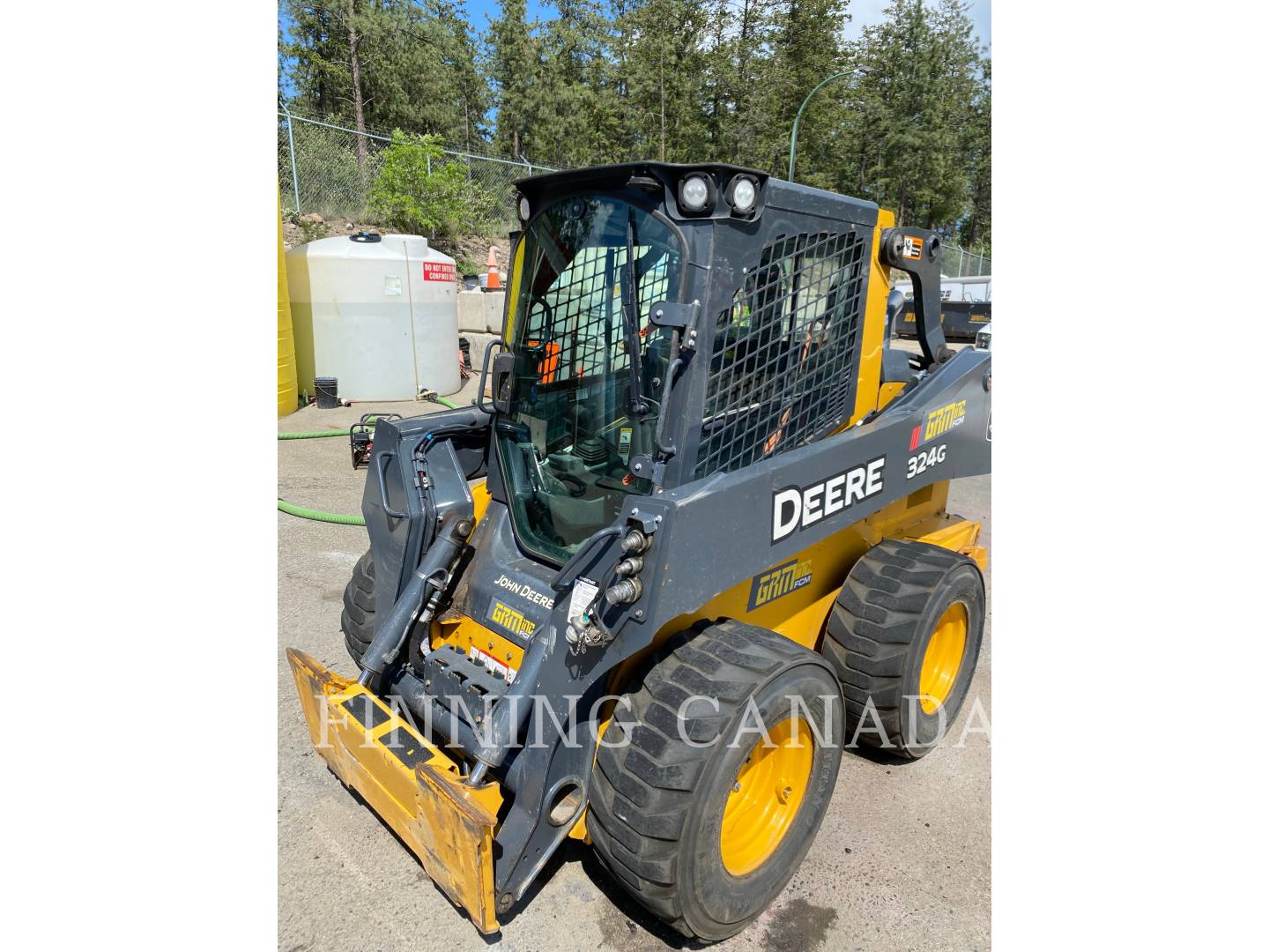 2019 John Deere 324G Skid Steer Loader