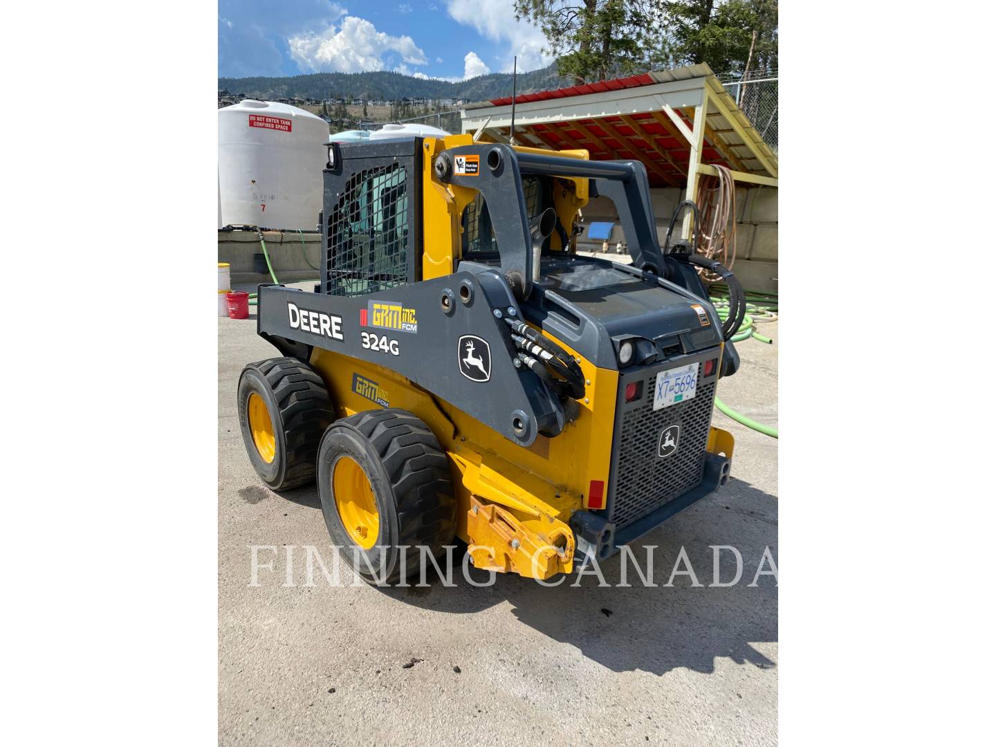 2019 John Deere 324G Skid Steer Loader