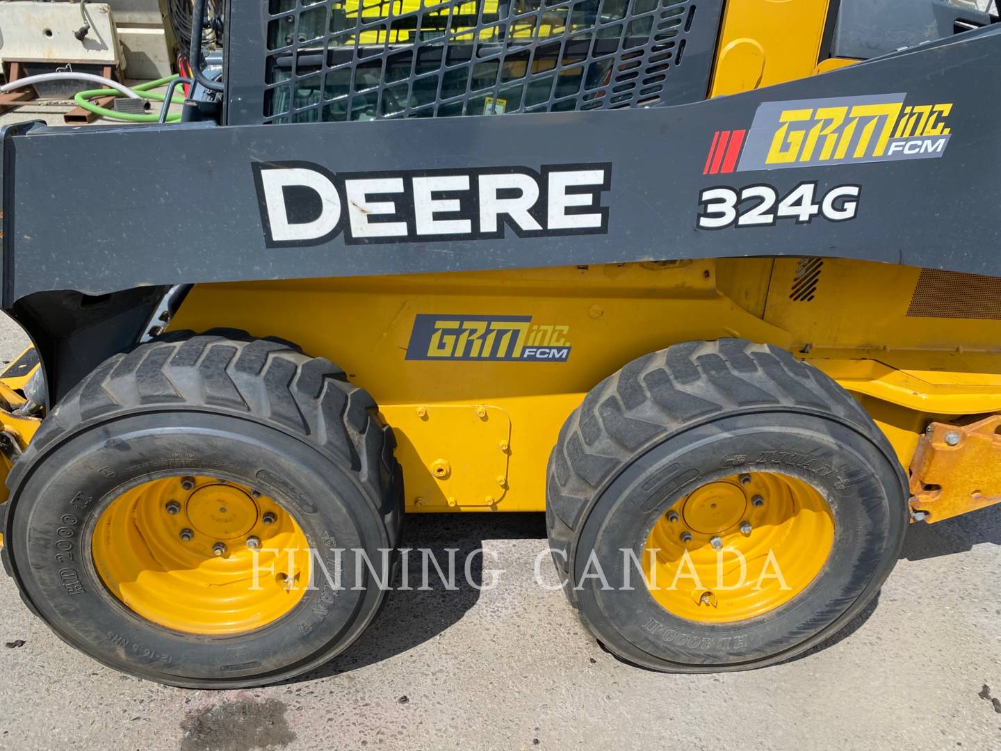 2019 John Deere 324G Skid Steer Loader