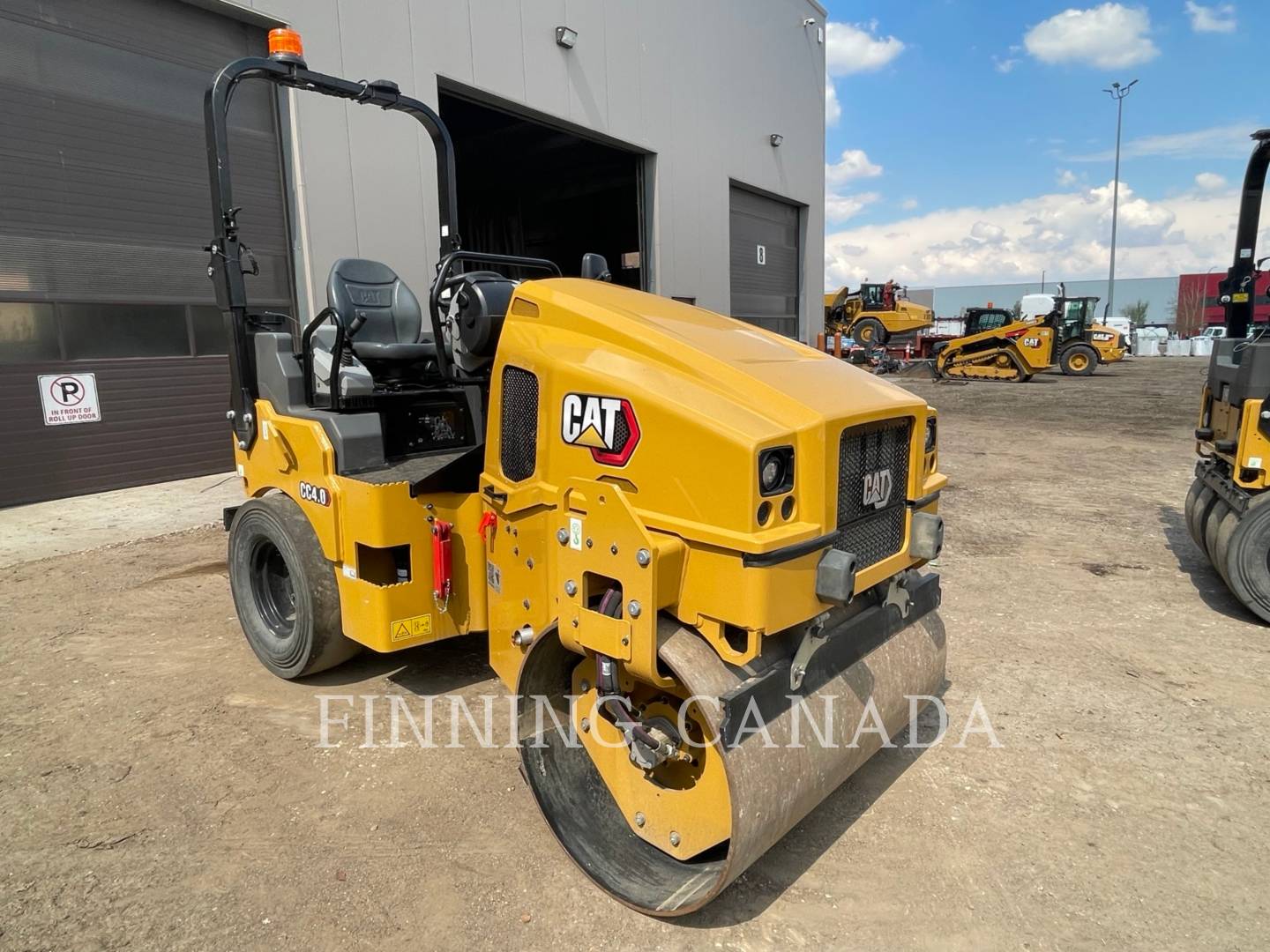 2022 Caterpillar CC4.0-03 Compactor