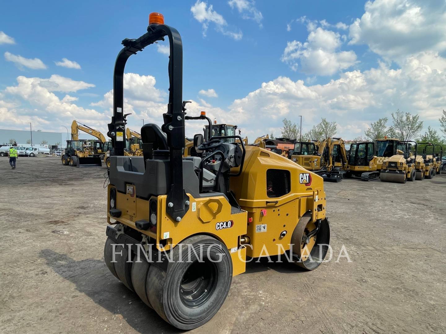 2022 Caterpillar CC4.0-03 Compactor