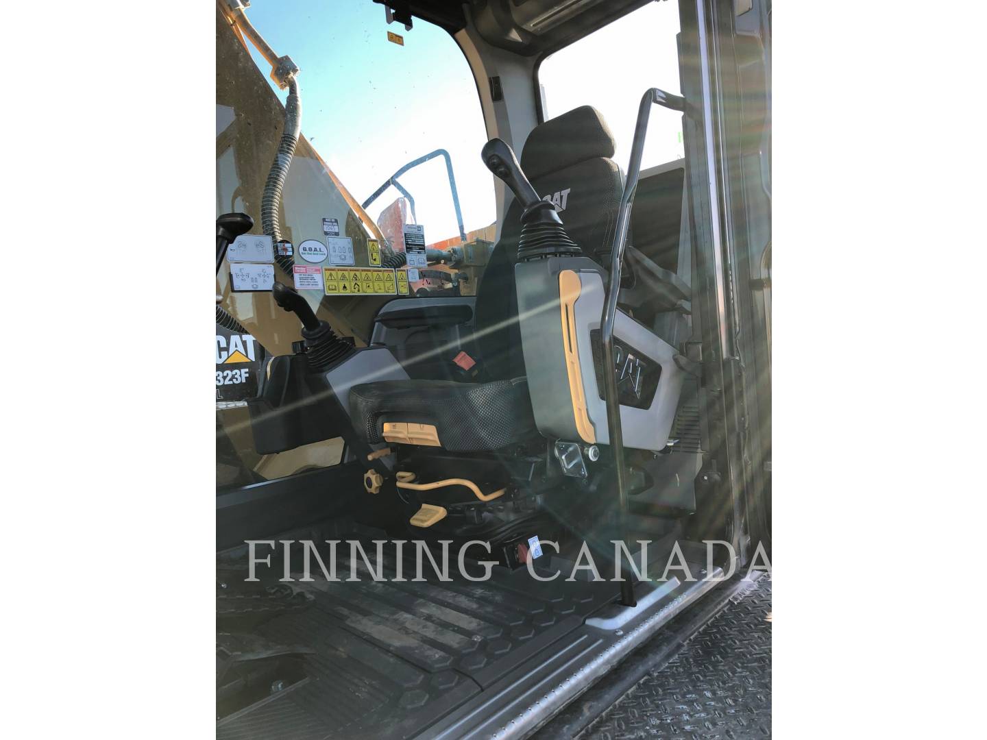 2020 Caterpillar 323-07 Excavator