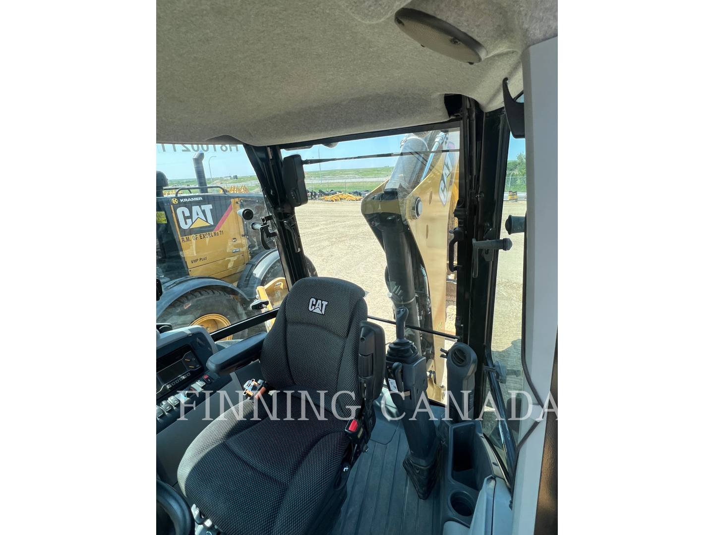 2020 Caterpillar 420 Tractor Loader Backhoe