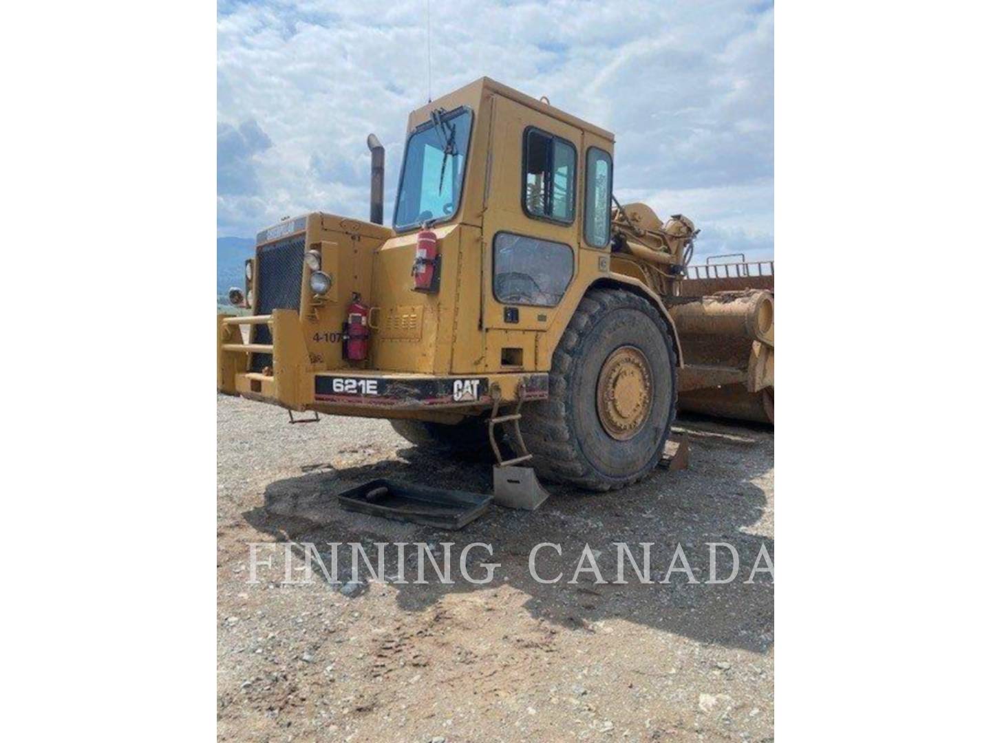 1988 Caterpillar 621E Wheel Tractor