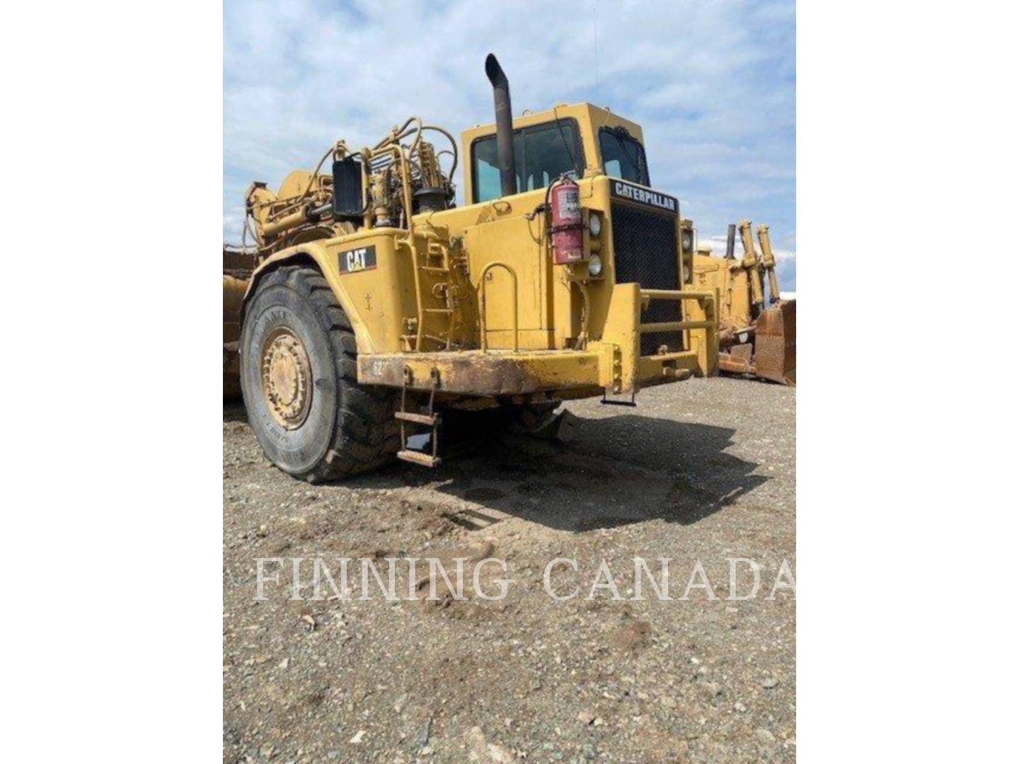 1990 Caterpillar 621E Wheel Tractor