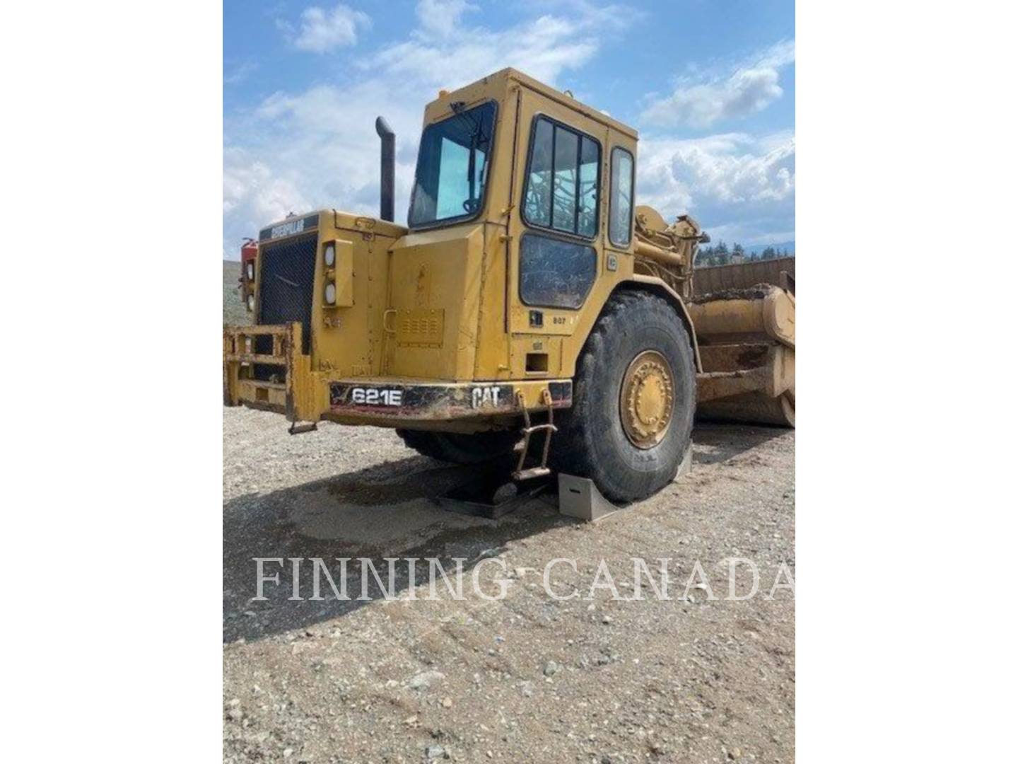 1989 Caterpillar 621E Wheel Tractor