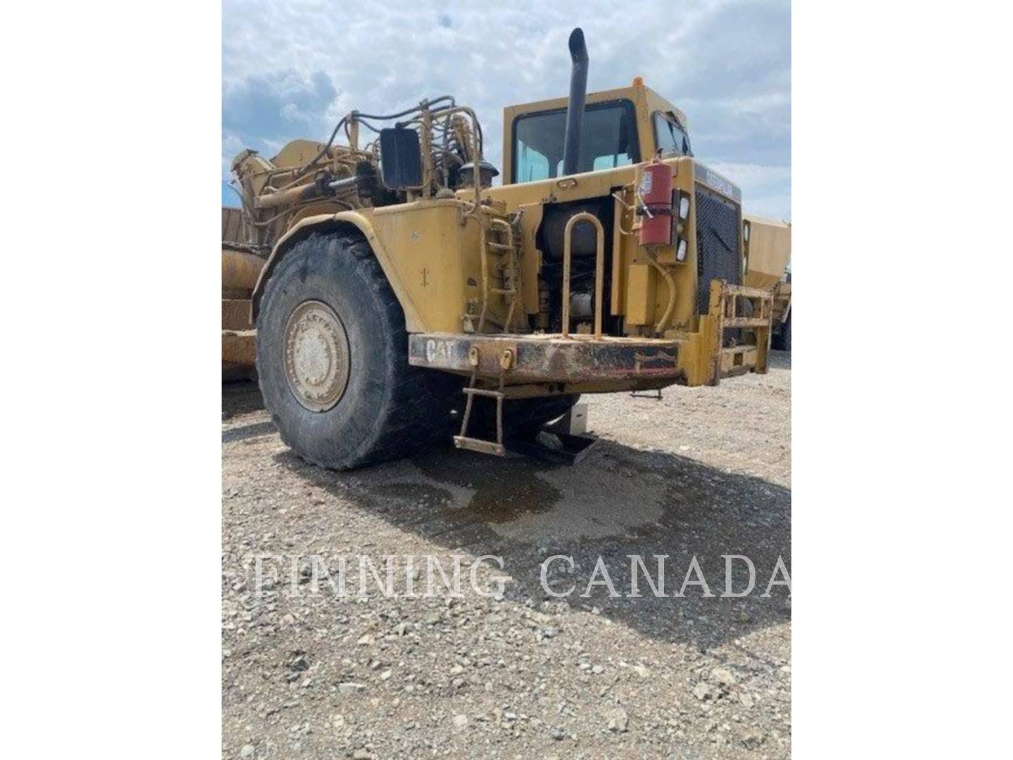 1989 Caterpillar 621E Wheel Tractor