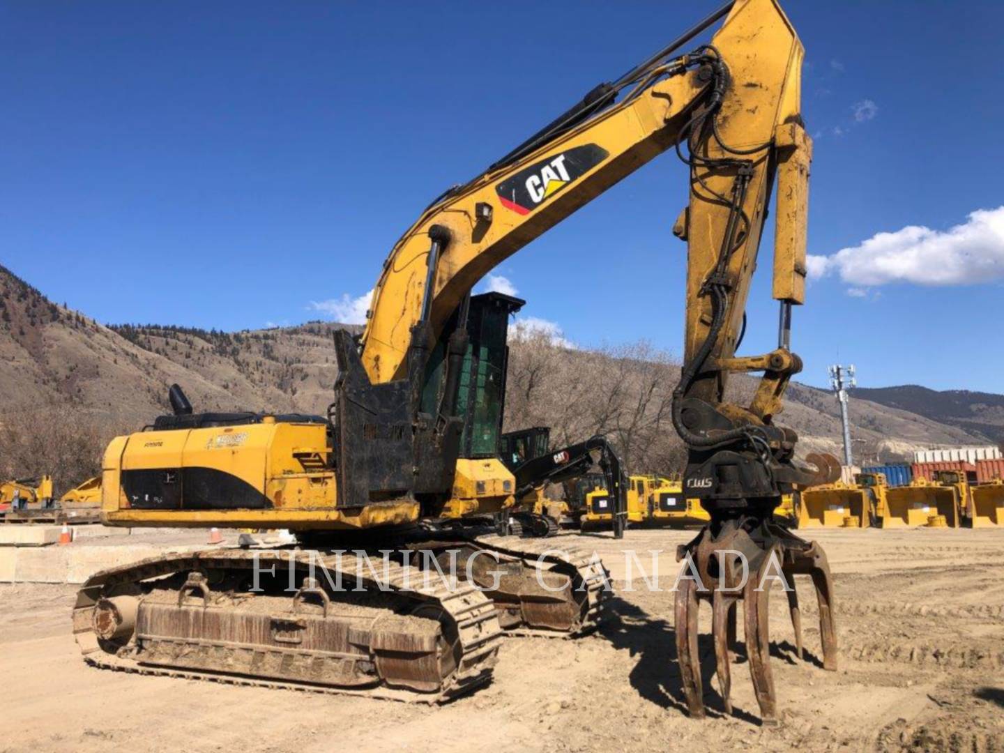 2013 Caterpillar 325D FM Excavator