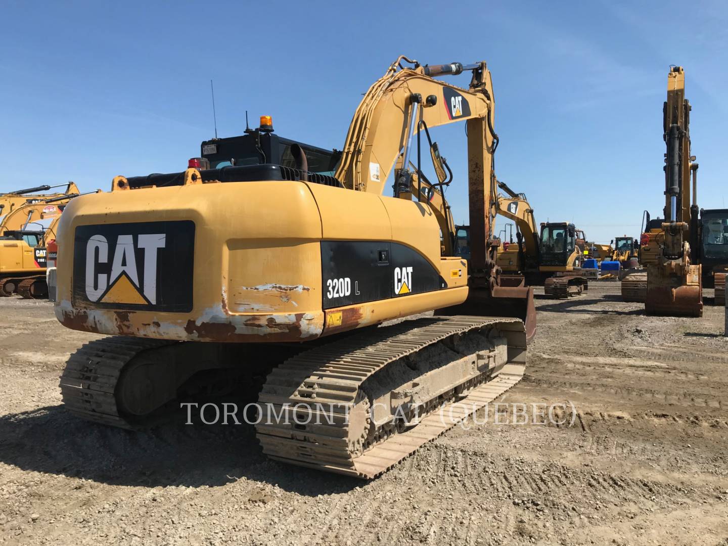 2014 Caterpillar 320DL Excavator