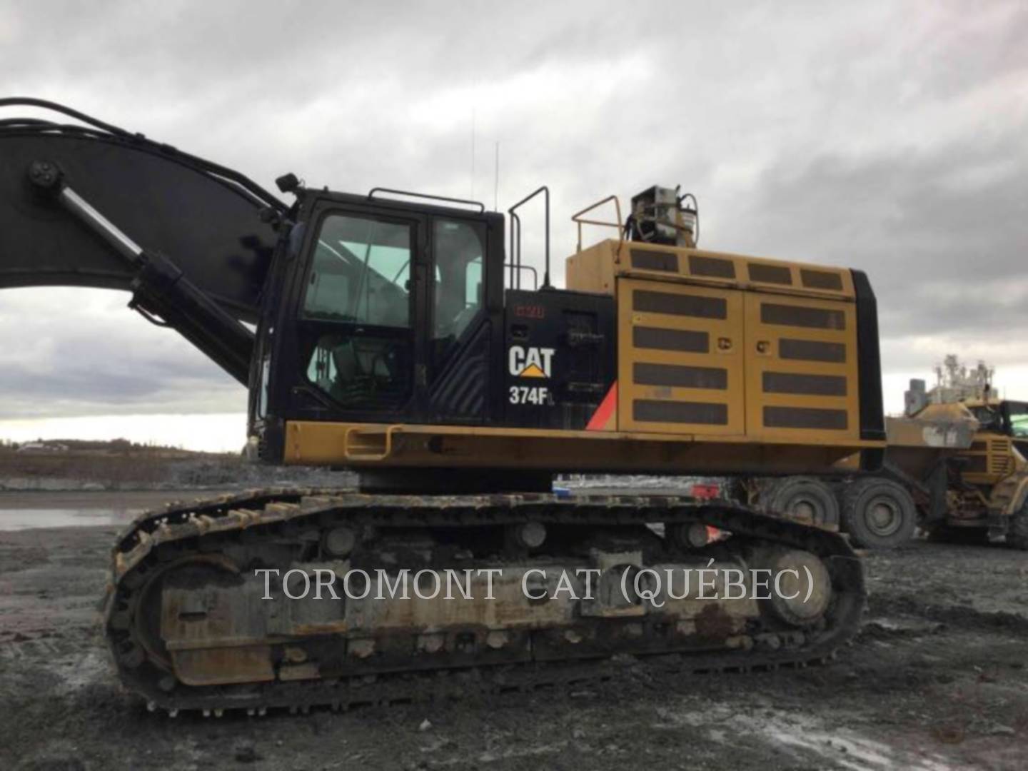 2014 Caterpillar 374FL Excavator