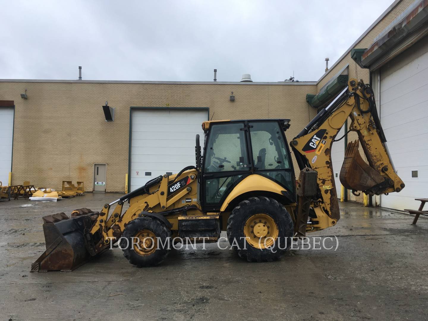 2014 Caterpillar 420F IT Tractor Loader Backhoe