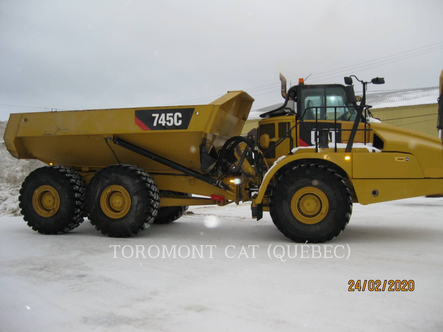 2015 Caterpillar 745C Articulated Truck