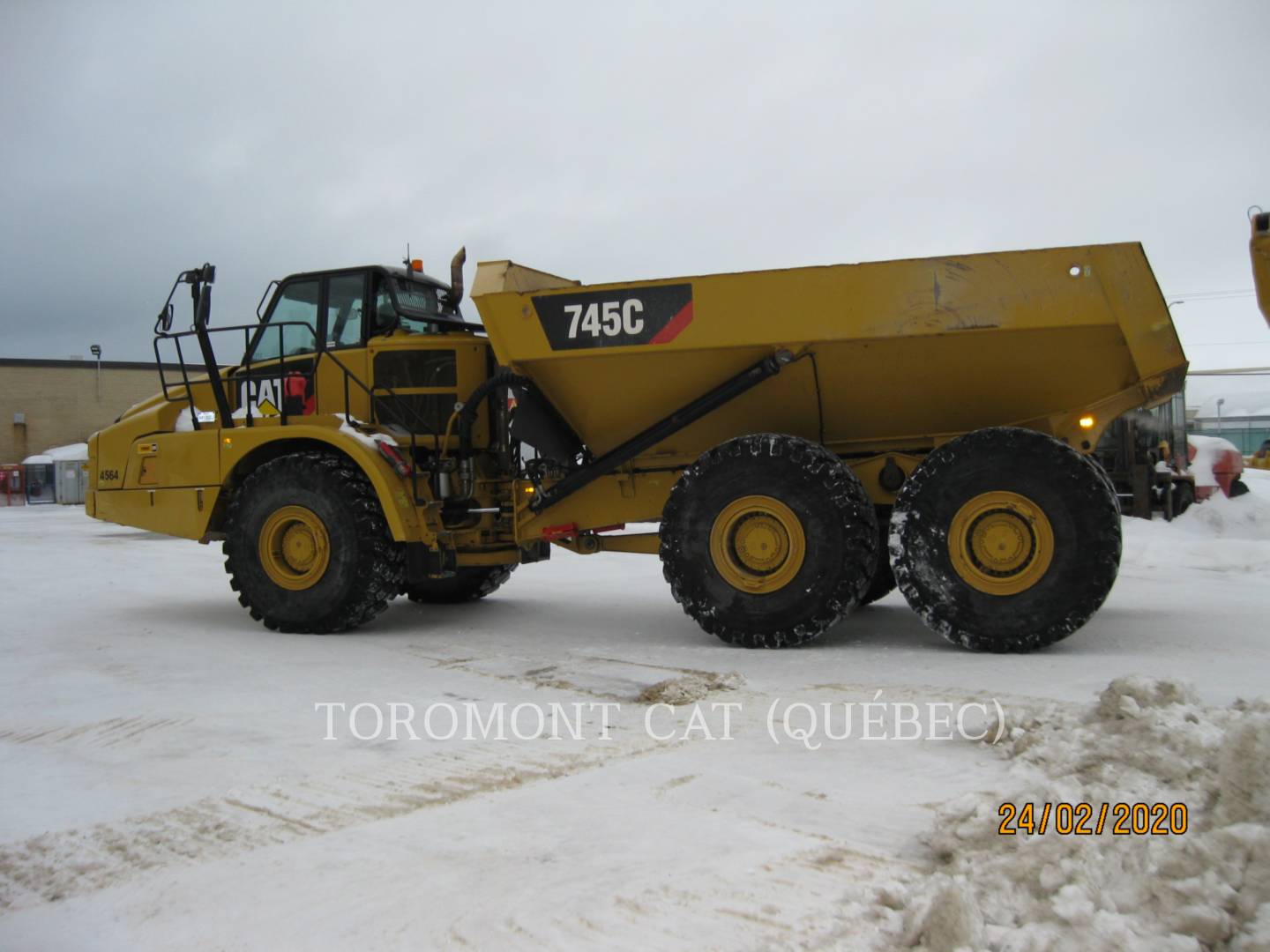 2015 Caterpillar 745C Articulated Truck