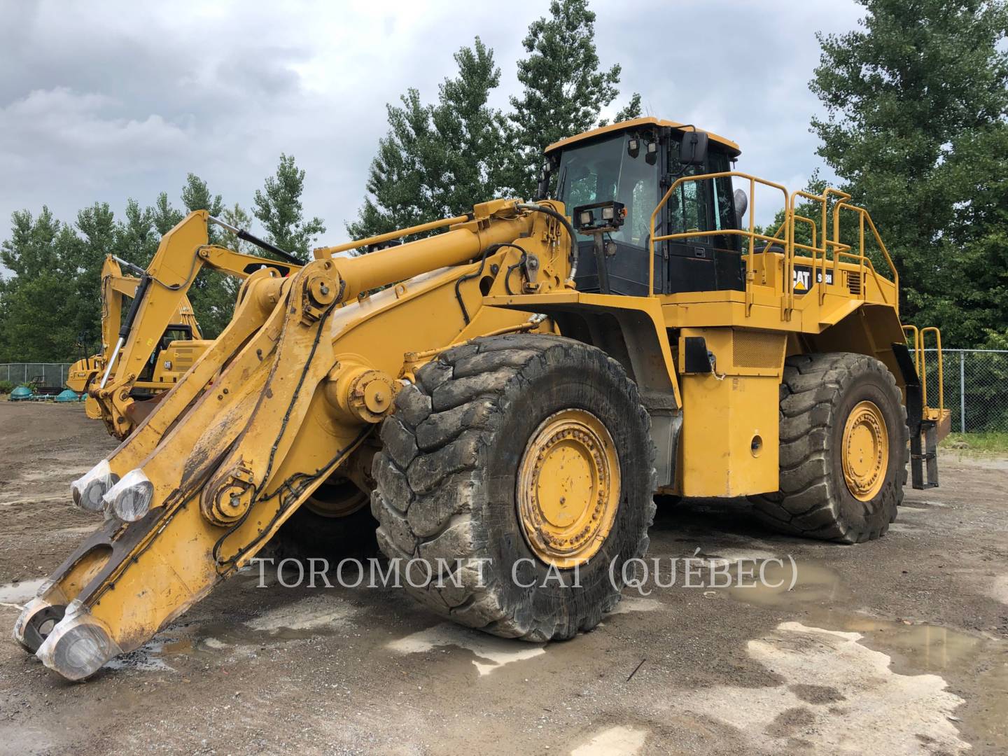 2013 Caterpillar 988HQ Wheel Loader