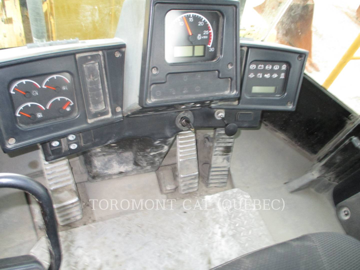 2013 Caterpillar 988HQ Wheel Loader