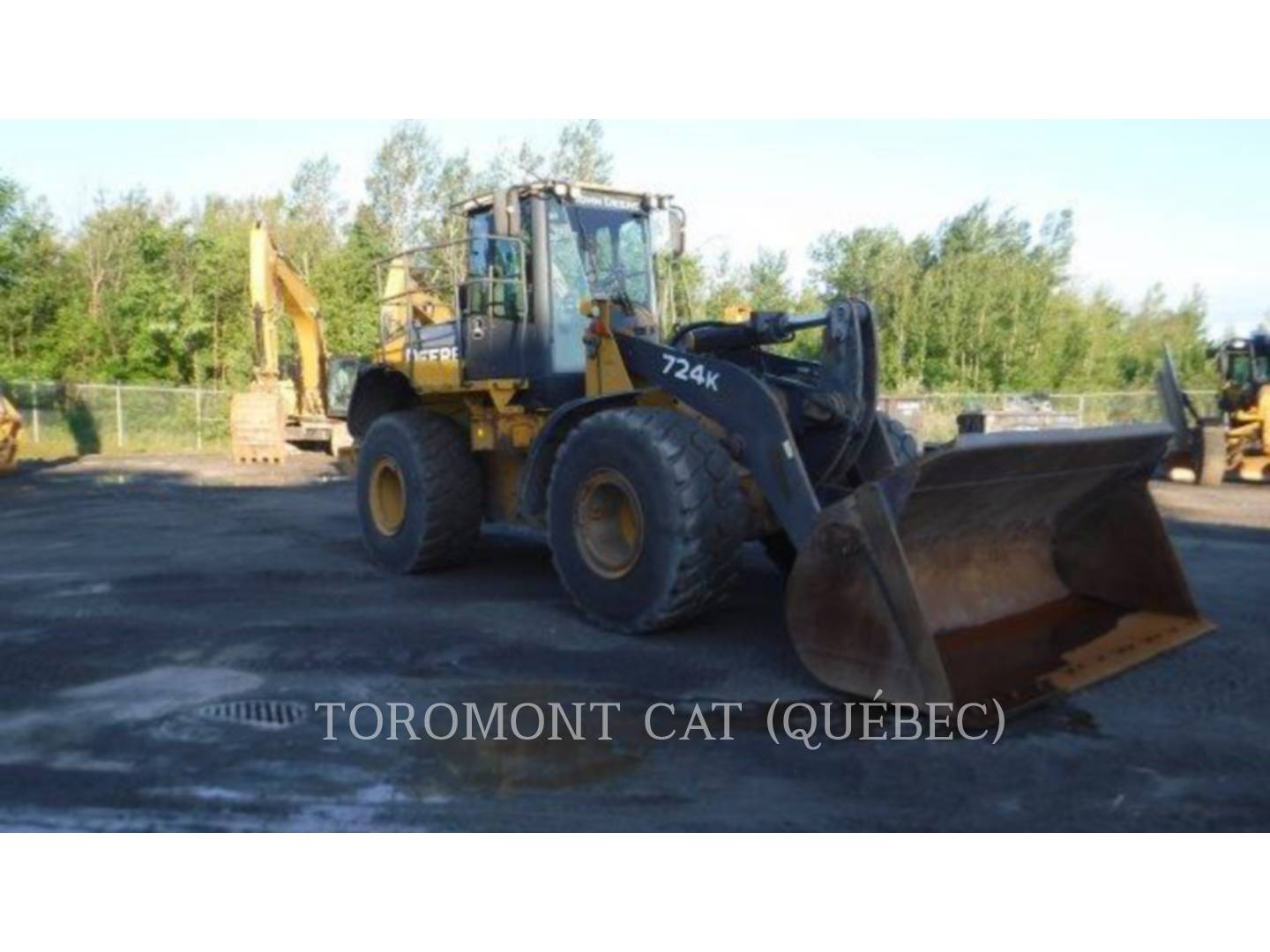 2014 John Deere 724K Wheel Loader