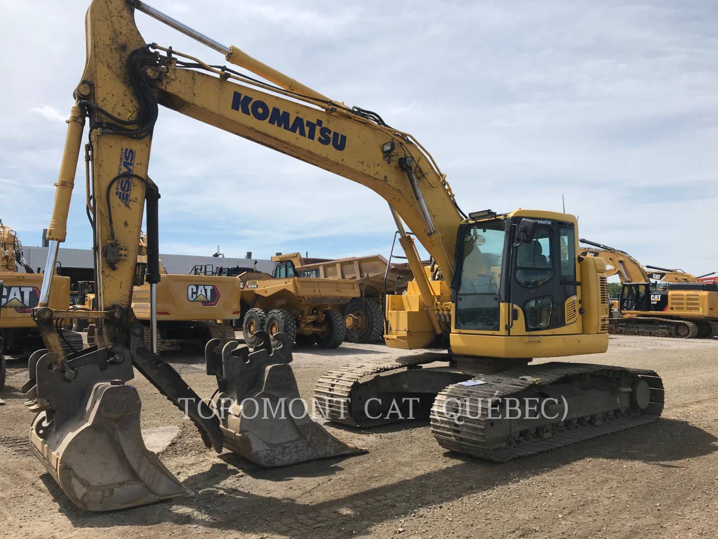 2017 Komatsu PC228USLC10 Excavator